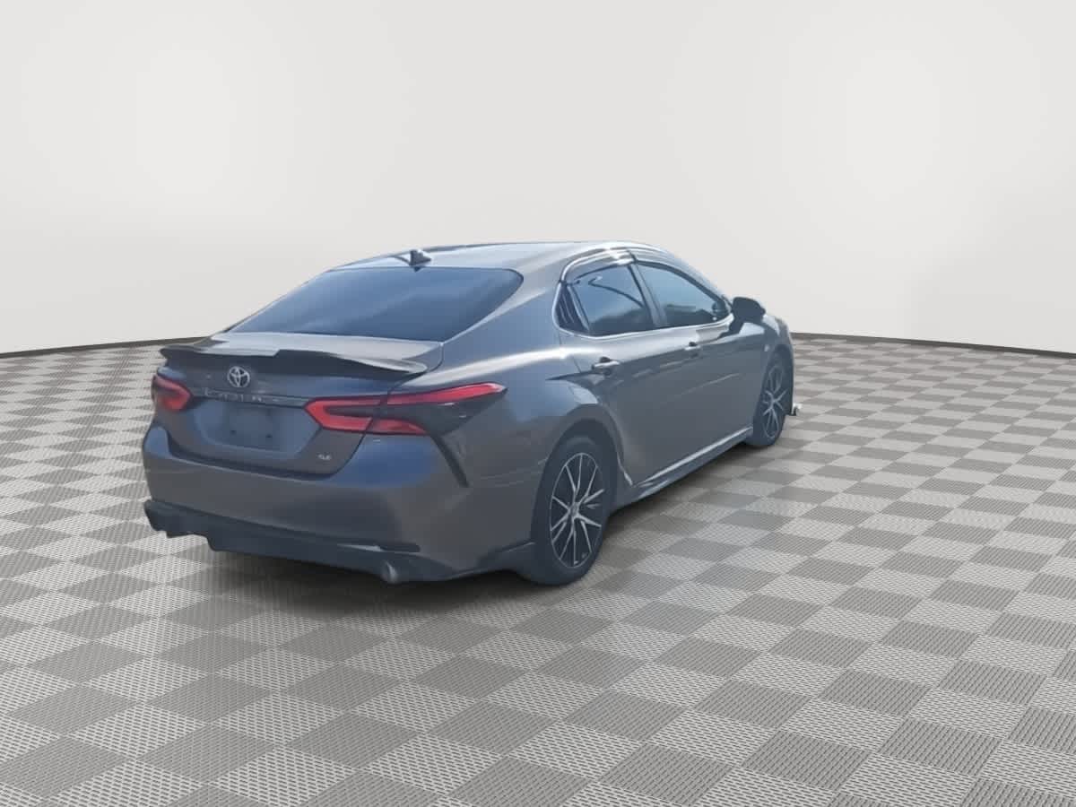 Thumbnail: 2020 Toyota Camry - 8