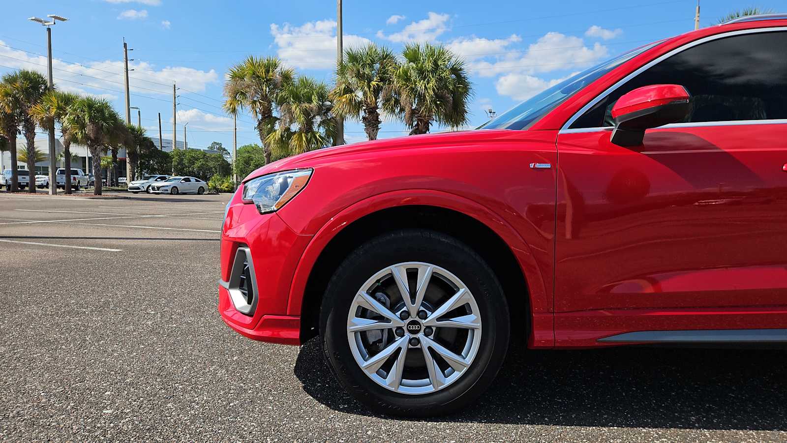 Thumbnail: 2022 Audi Q3 - 19