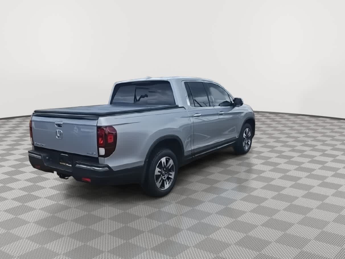 Thumbnail: 2019 Honda Ridgeline - 8