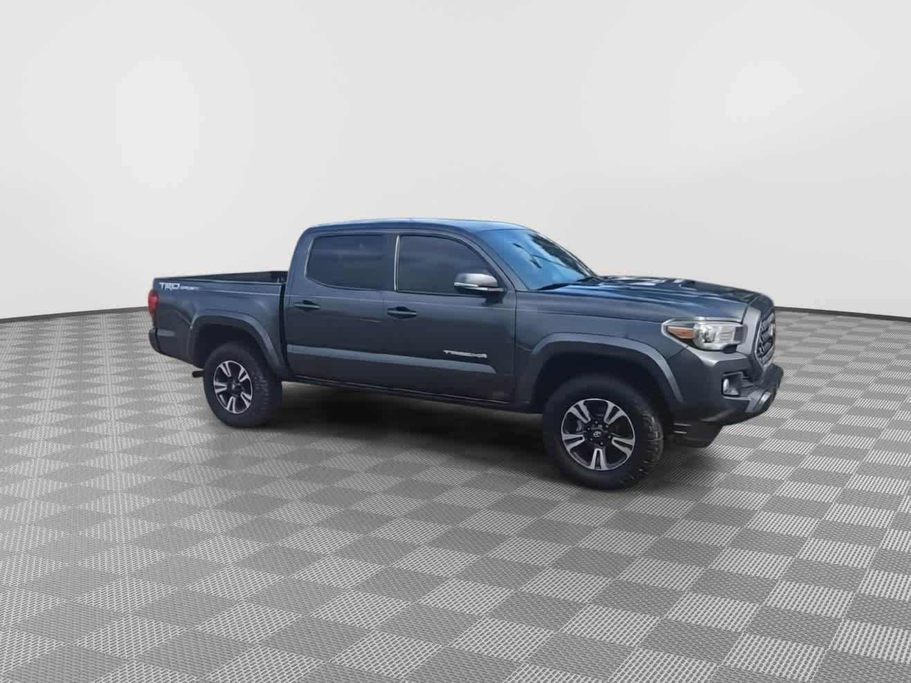 Thumbnail: 2019 Toyota Tacoma - 2