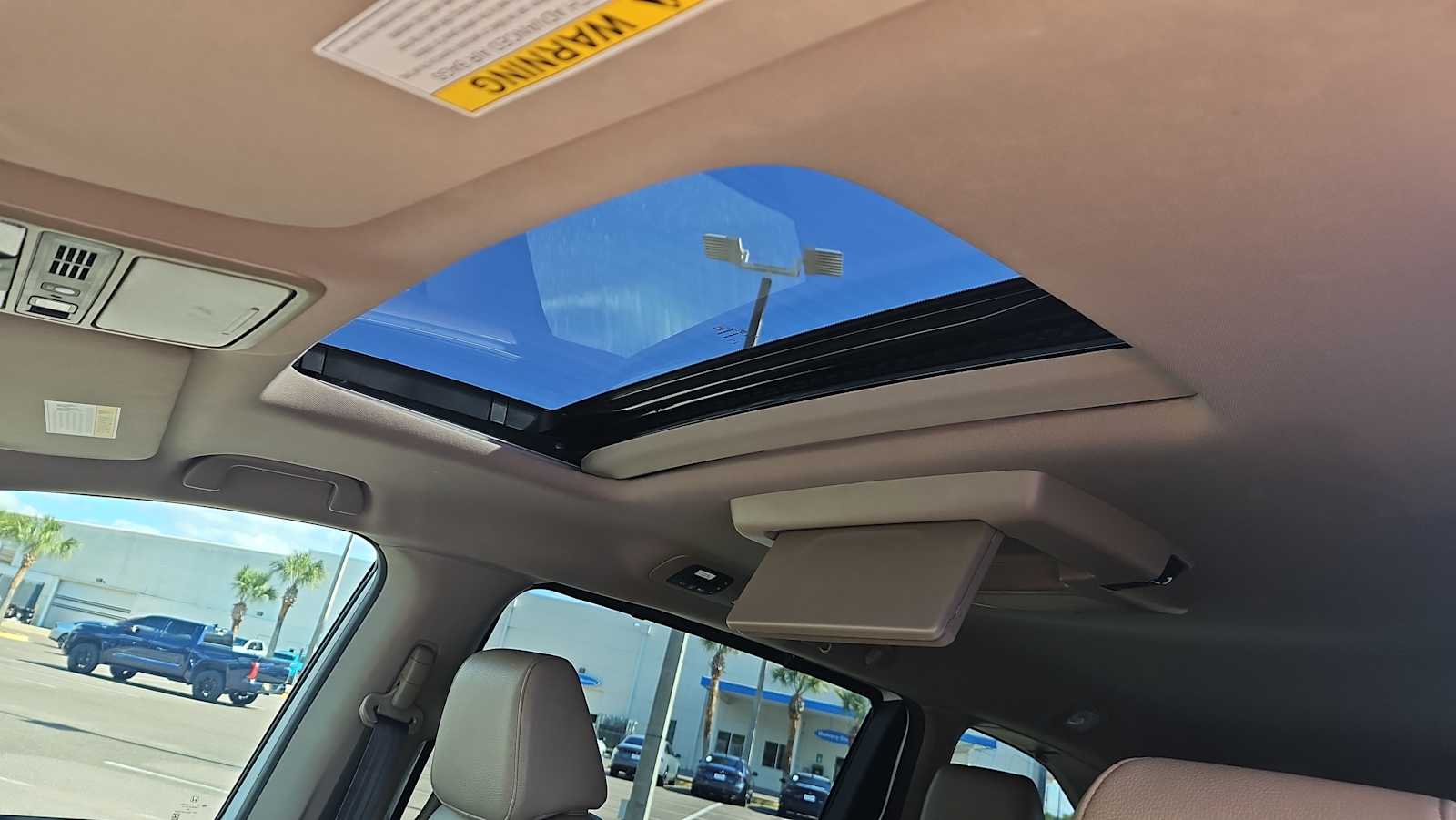 Thumbnail: 2021 Honda Odyssey - 16