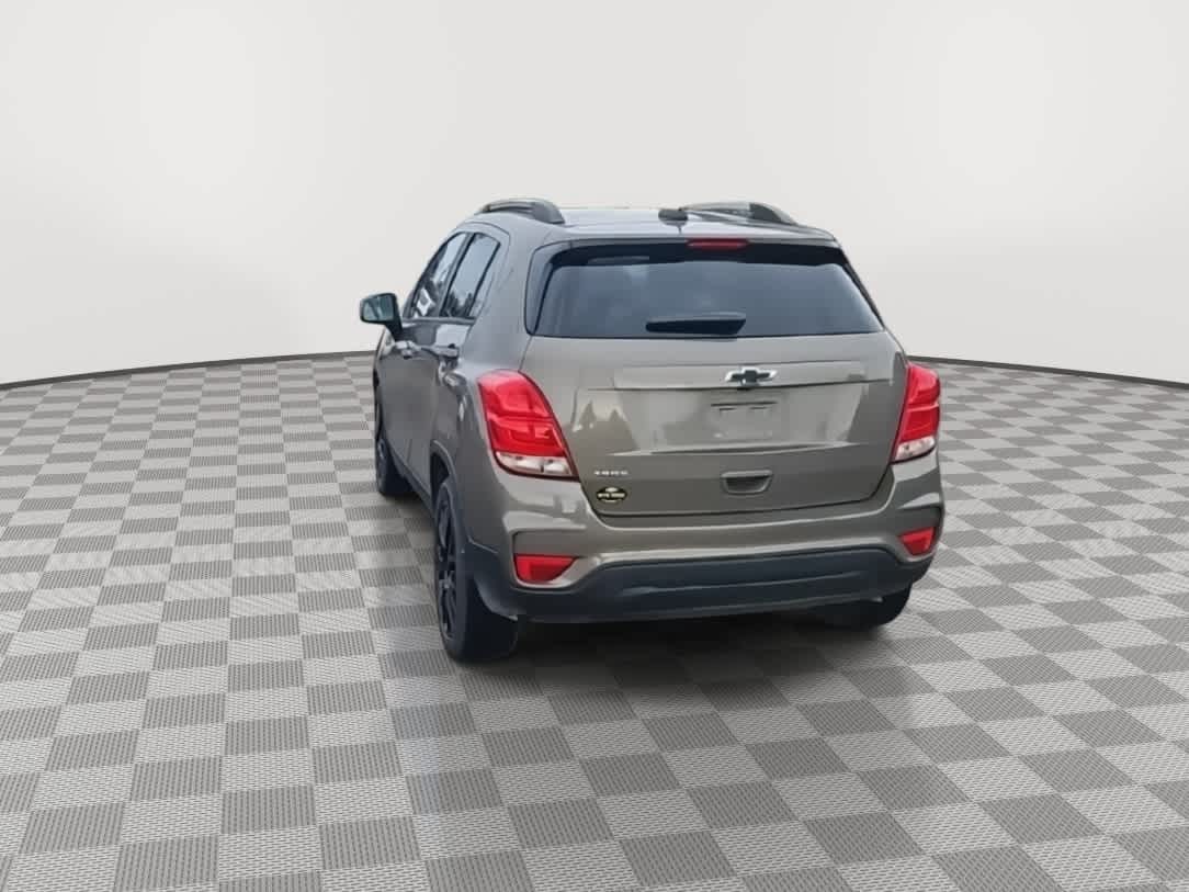 Thumbnail: 2021 Chevrolet Trax - 7