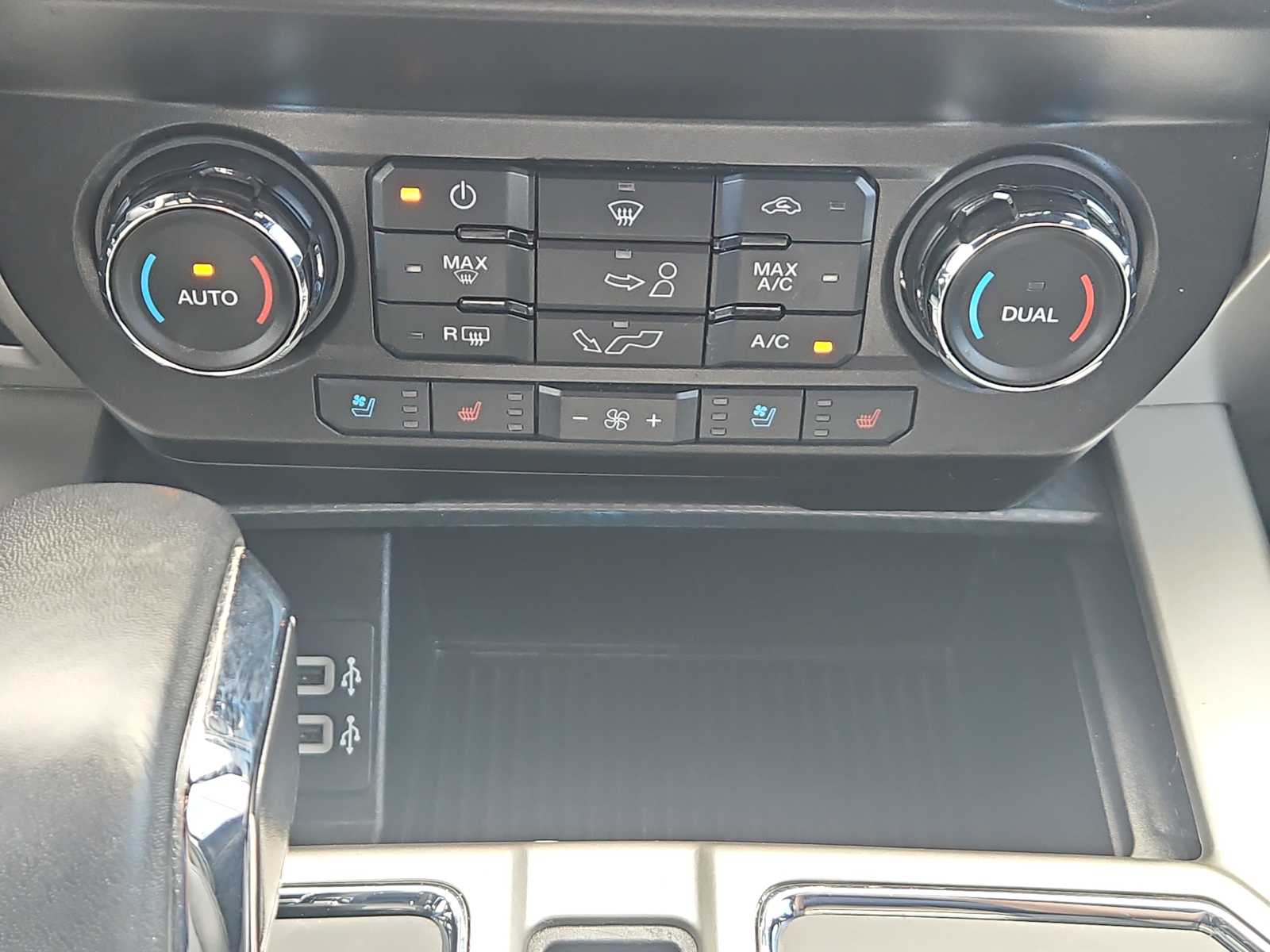 Thumbnail: 2019 Ford F-150 - 17