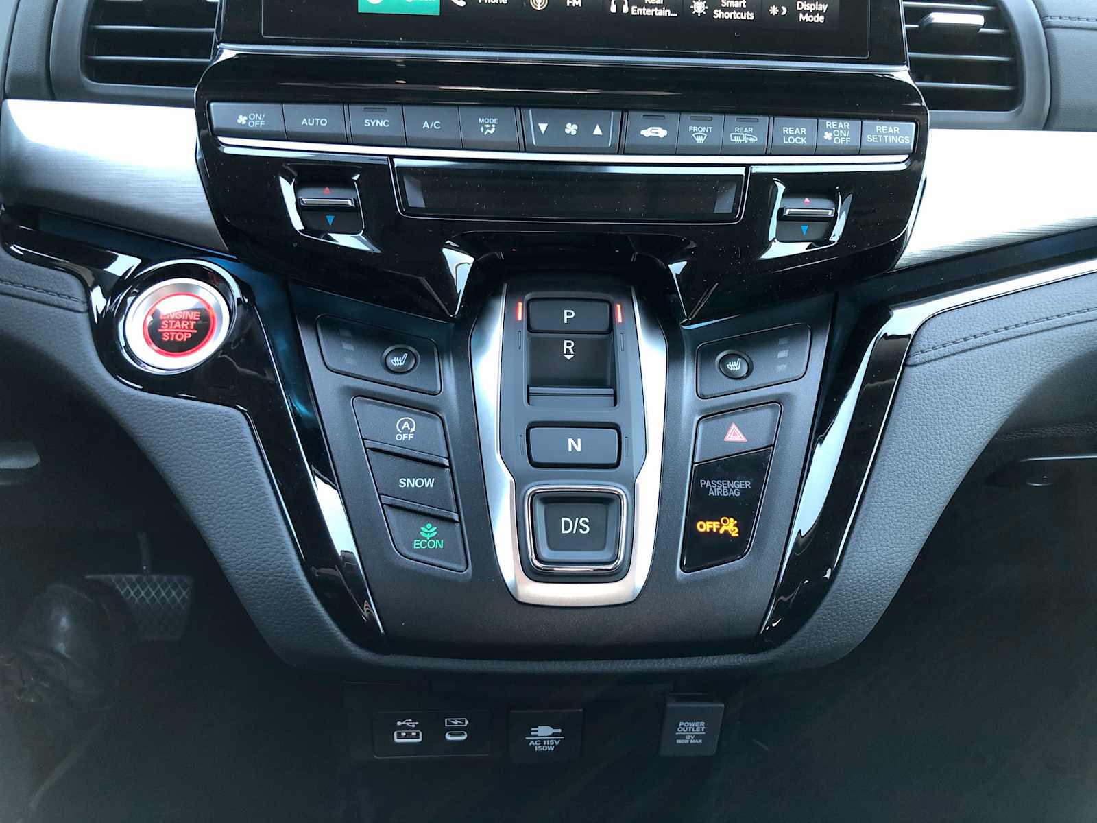 2026 Honda Odyssey Touring - Photo 17