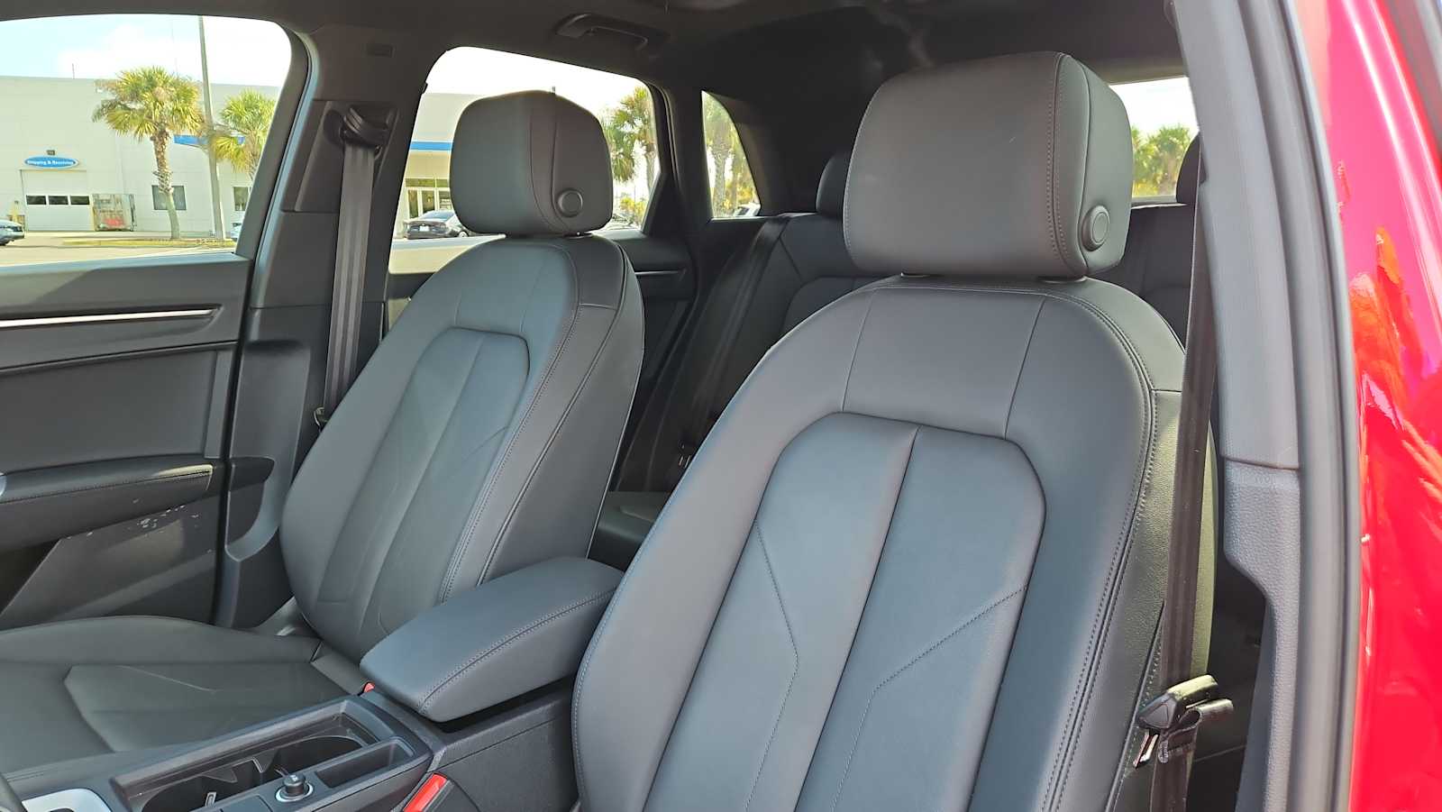 Thumbnail: 2022 Audi Q3 - 13