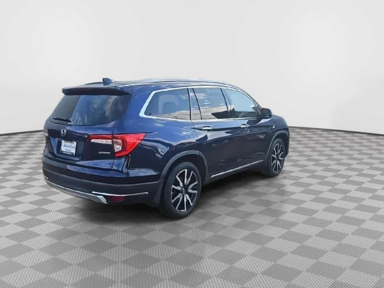 Thumbnail: 2019 Honda Pilot - 8