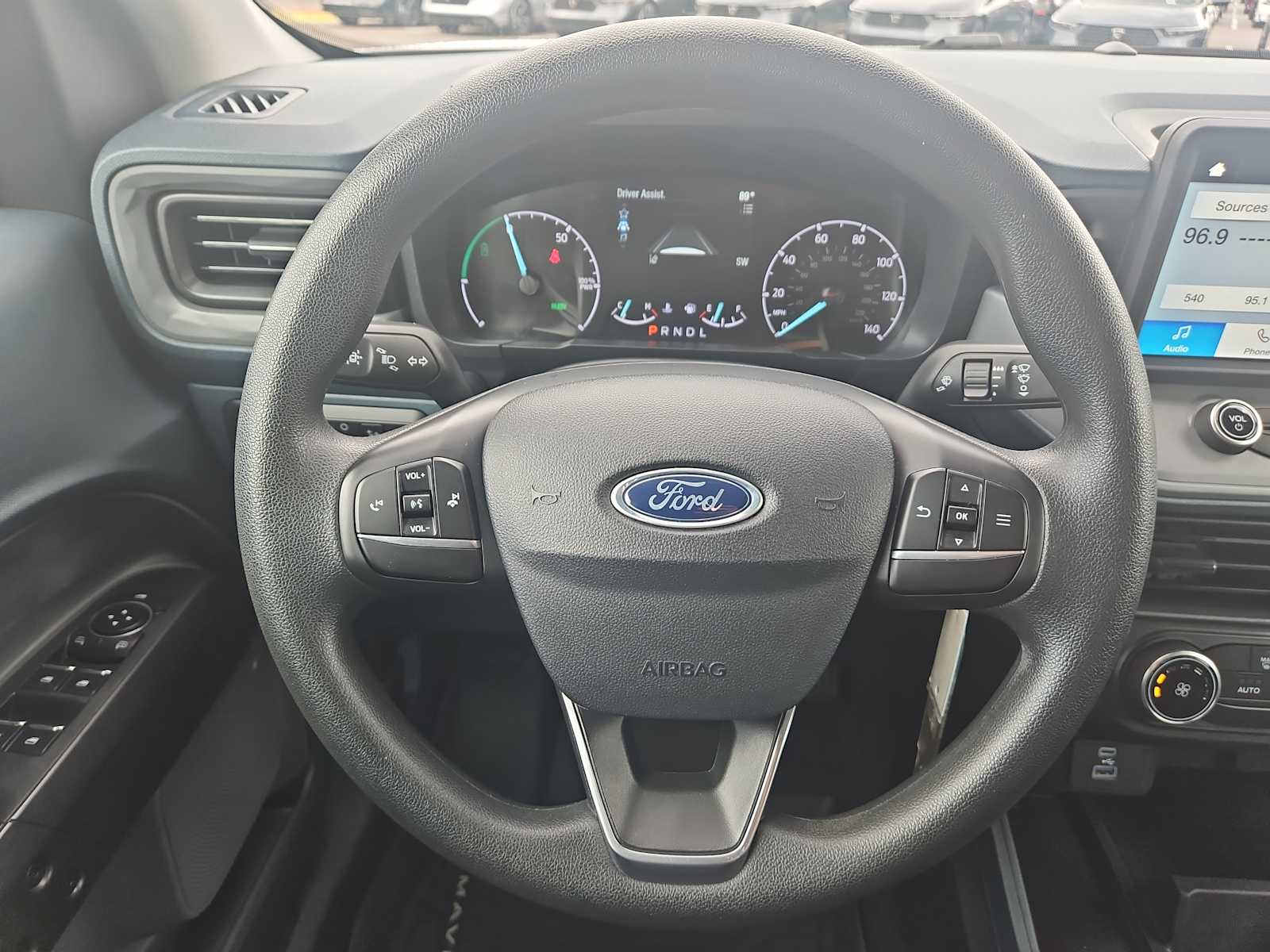 2022 Ford Maverick XL 11