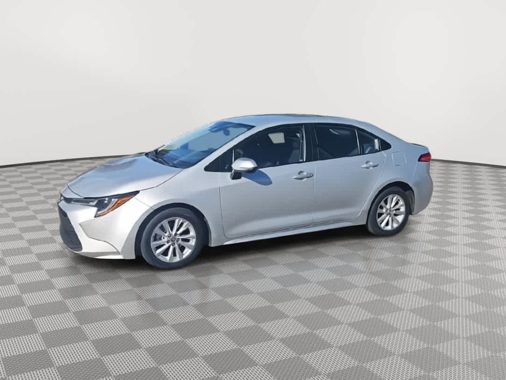 Used 2023 Toyota Corolla LE Sedan