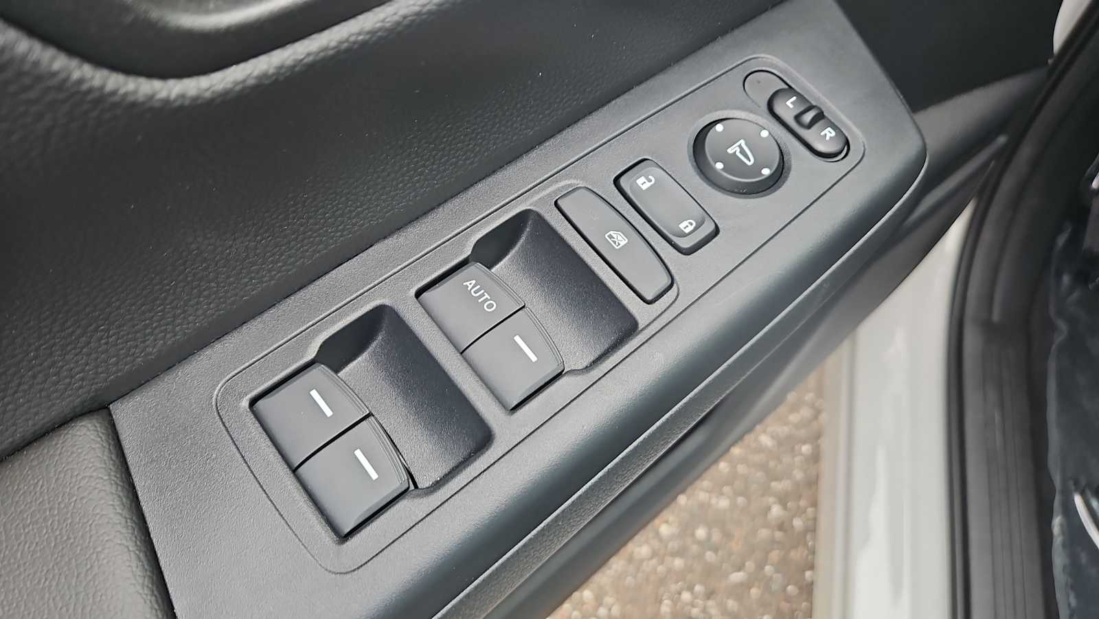 Thumbnail: 2026 Honda CR-V - 15