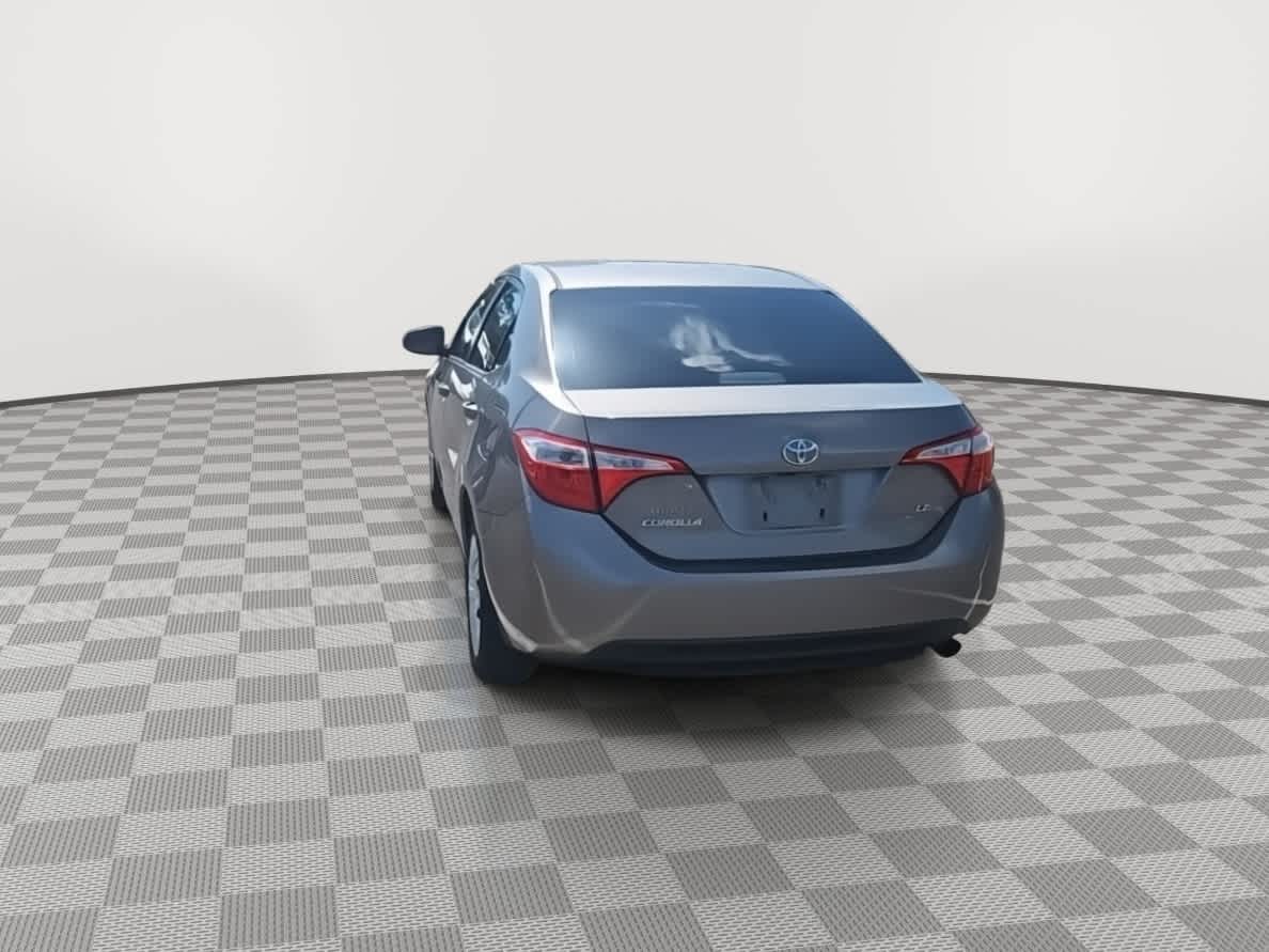 2015 Toyota Corolla LE 7