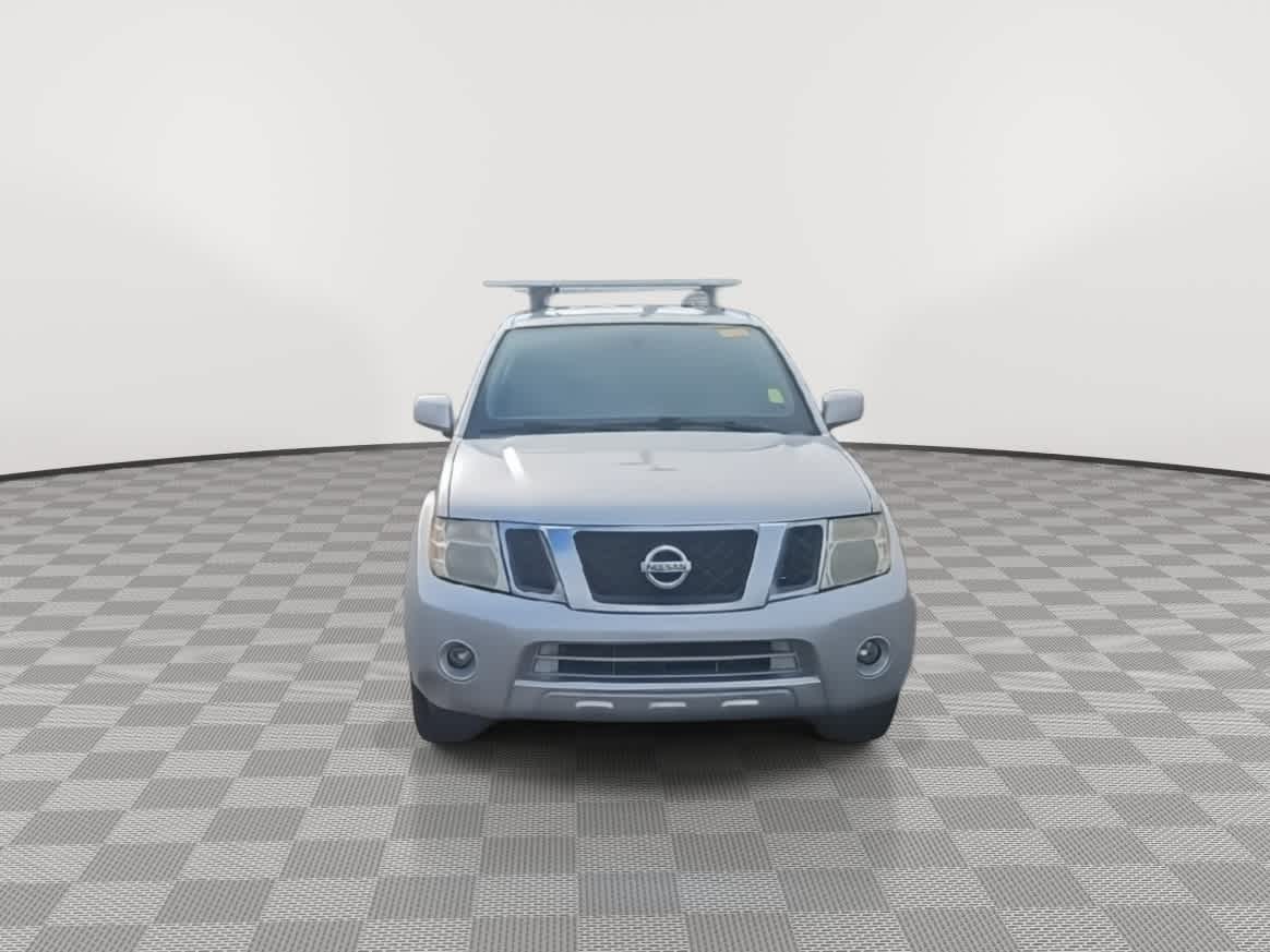 Thumbnail: 2011 Nissan Pathfinder - 3