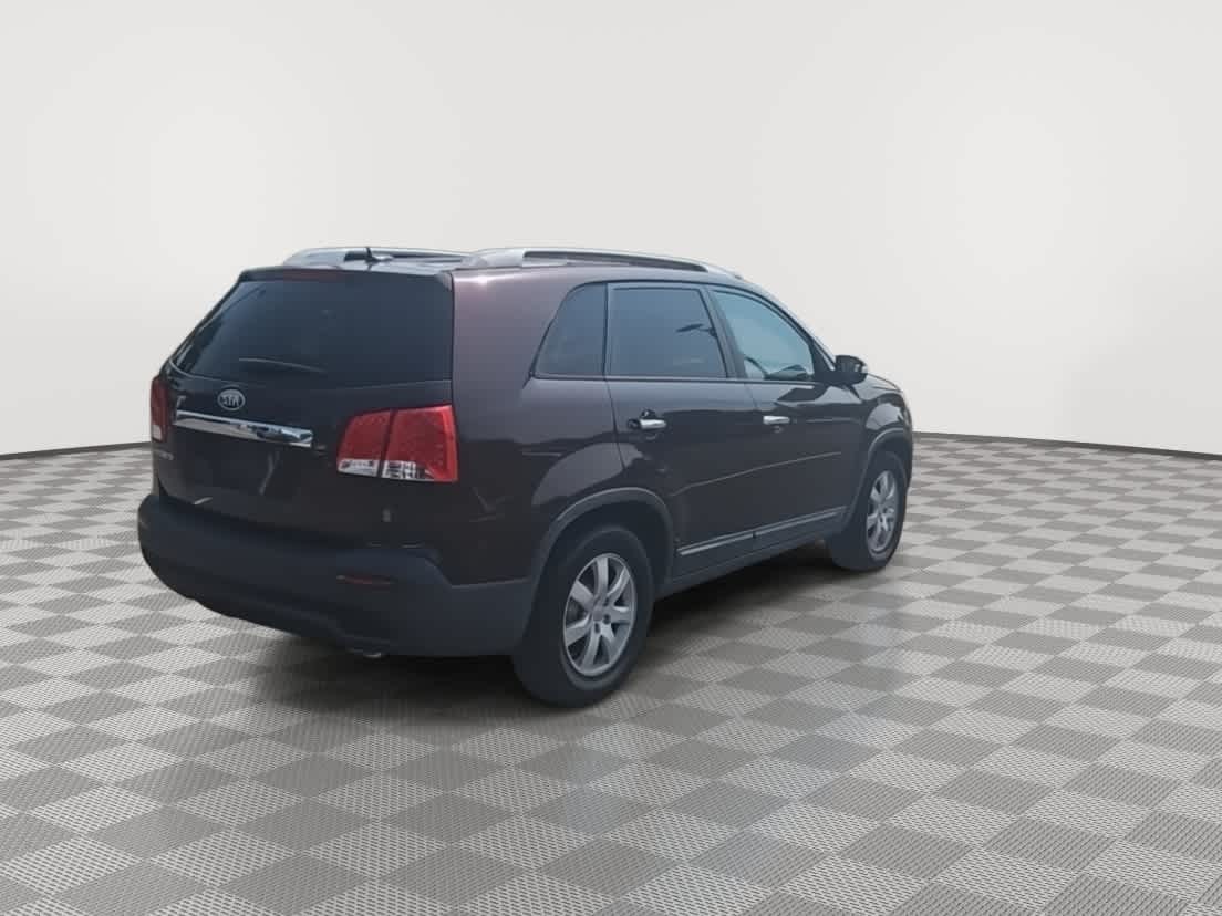 2013 Kia Sorento LX 8