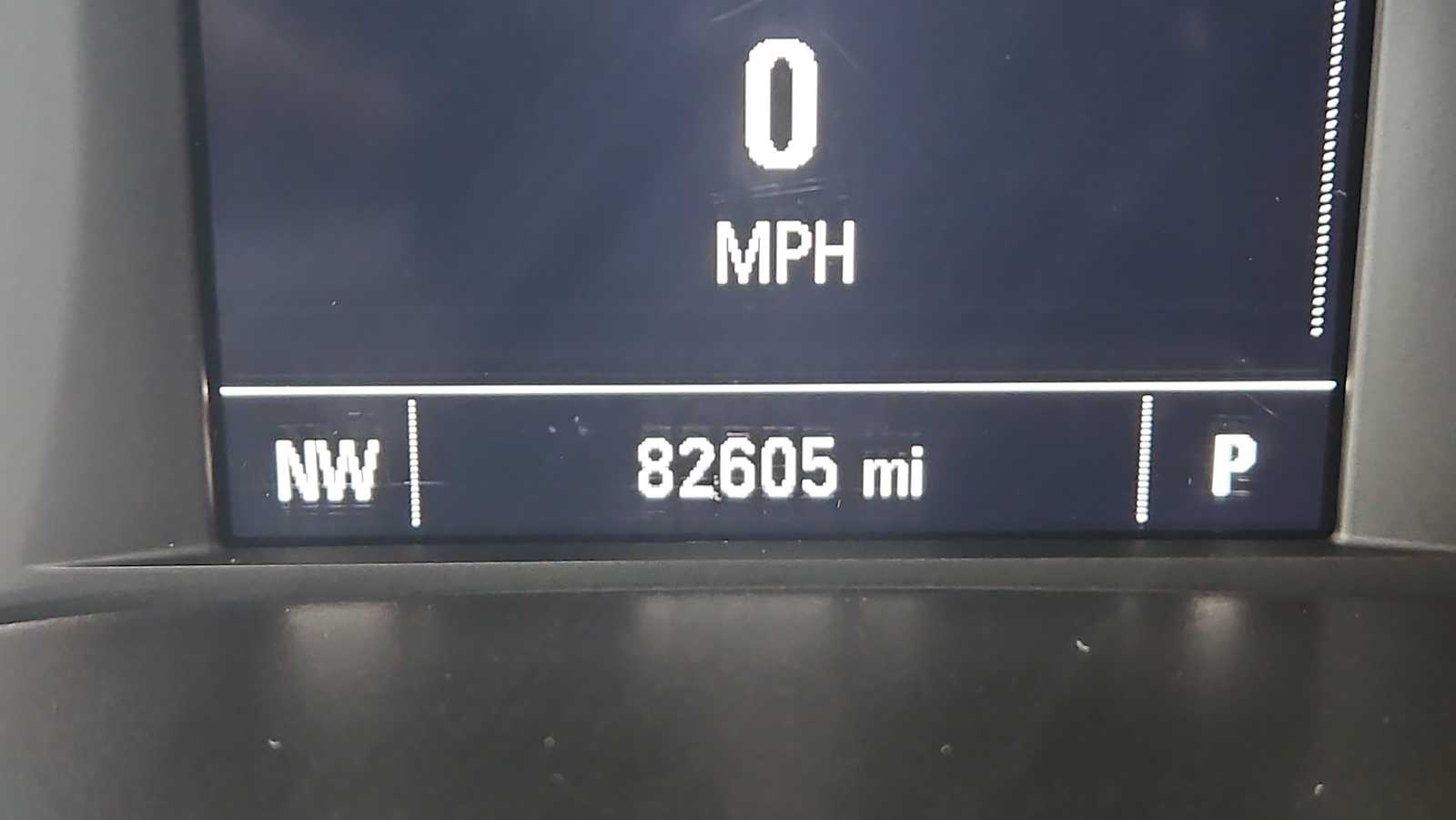 Thumbnail: 2022 Chevrolet Colorado - 10