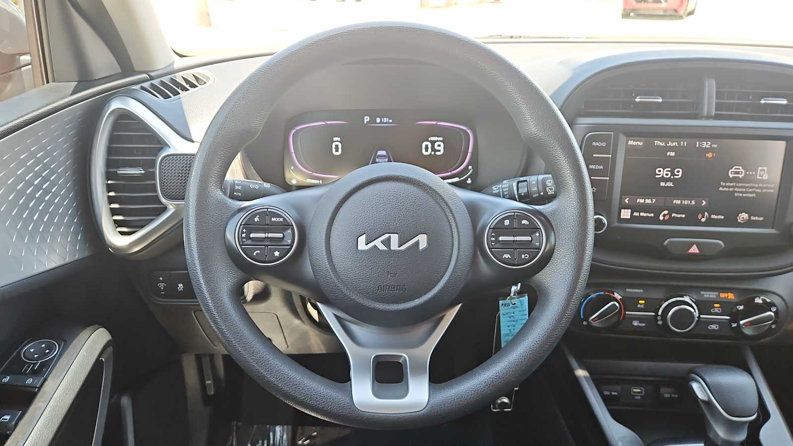 Thumbnail: 2023 Kia Soul - 11