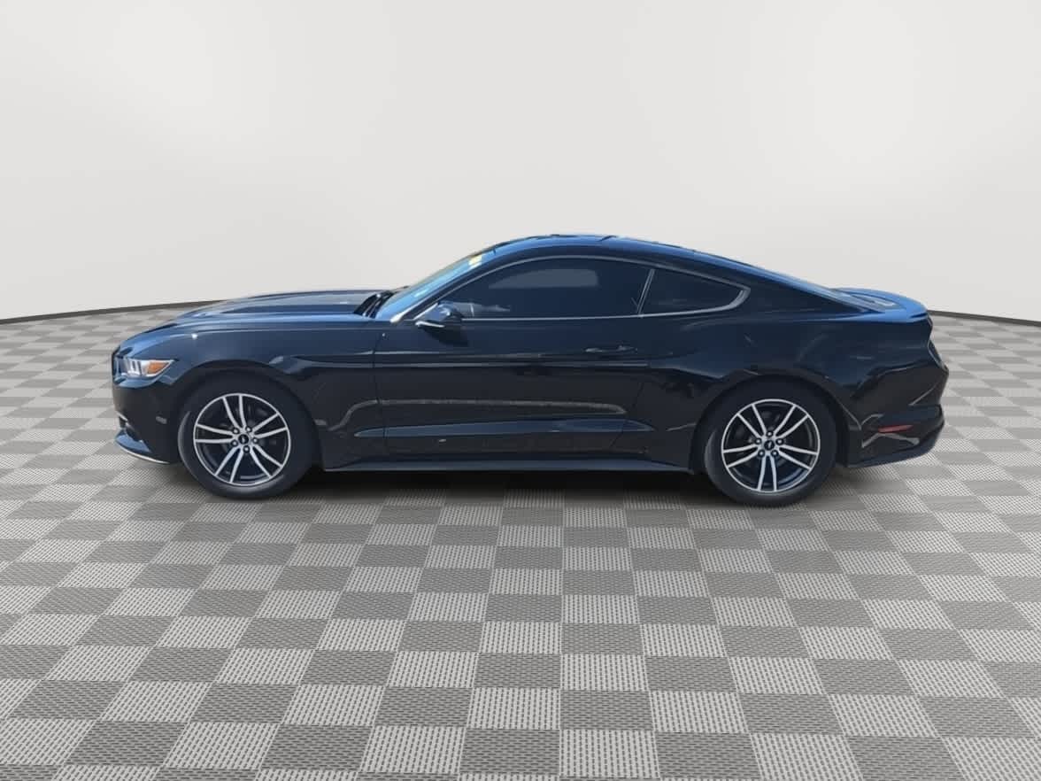 2015 Ford Mustang  6