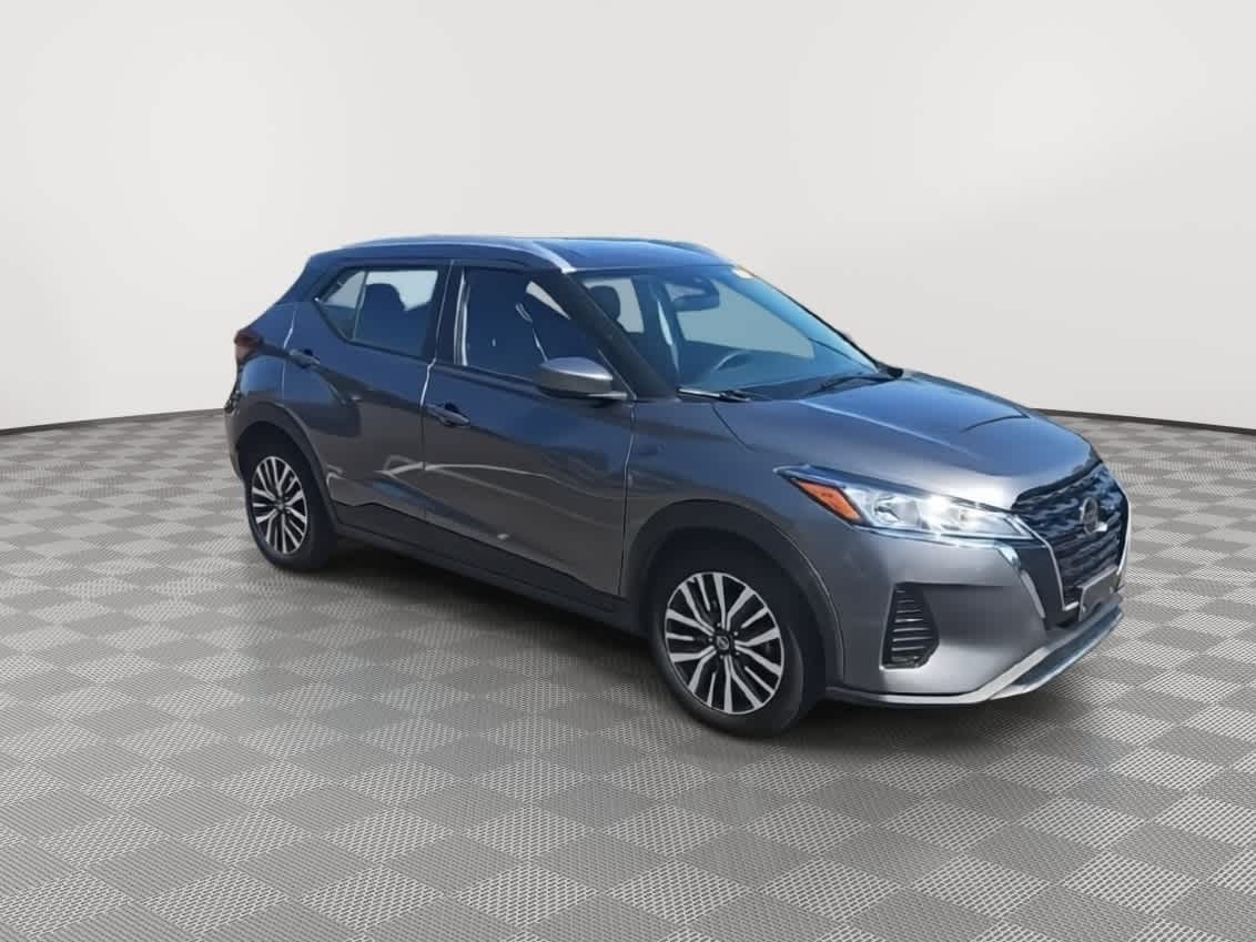 Thumbnail: 2021 Nissan Kicks - 2