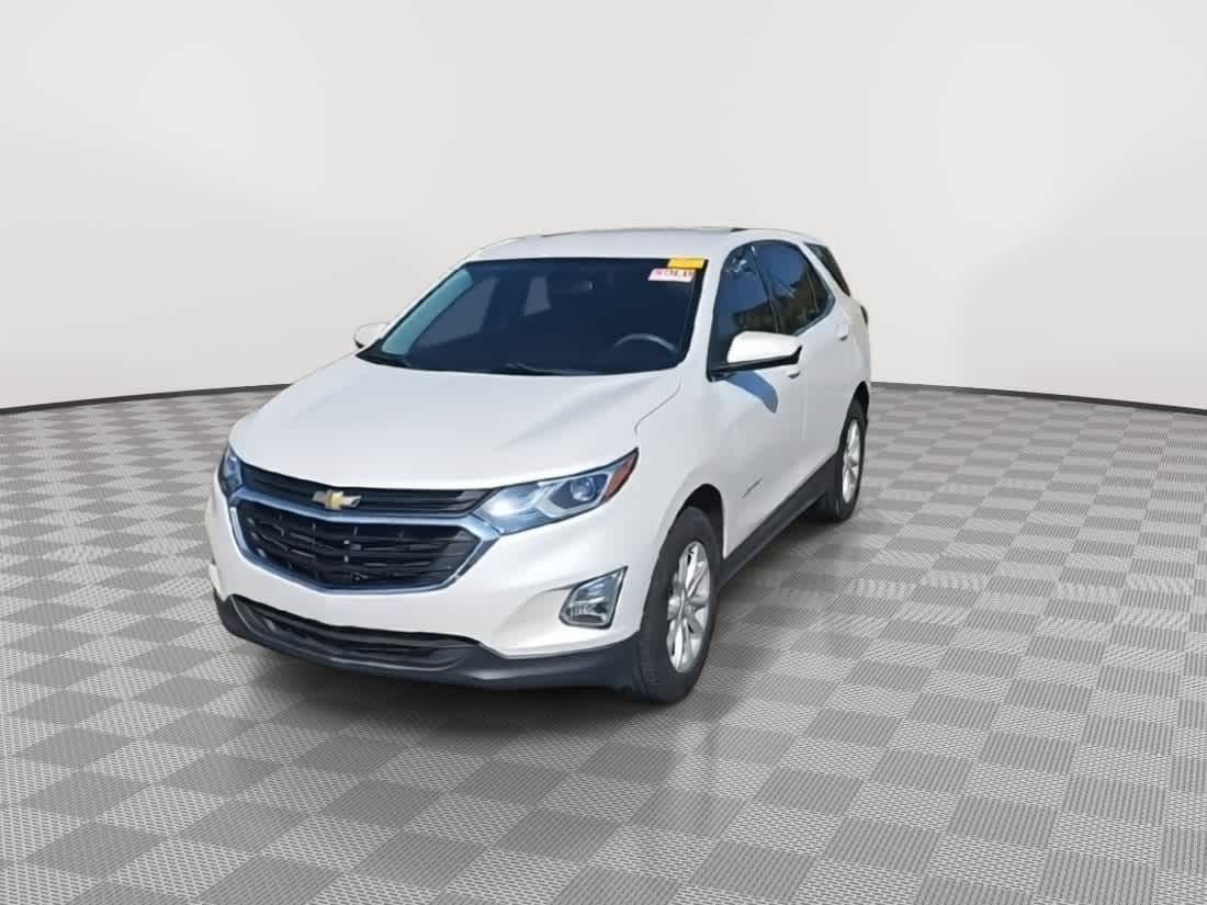 2019 Chevrolet Equinox LT photo 3