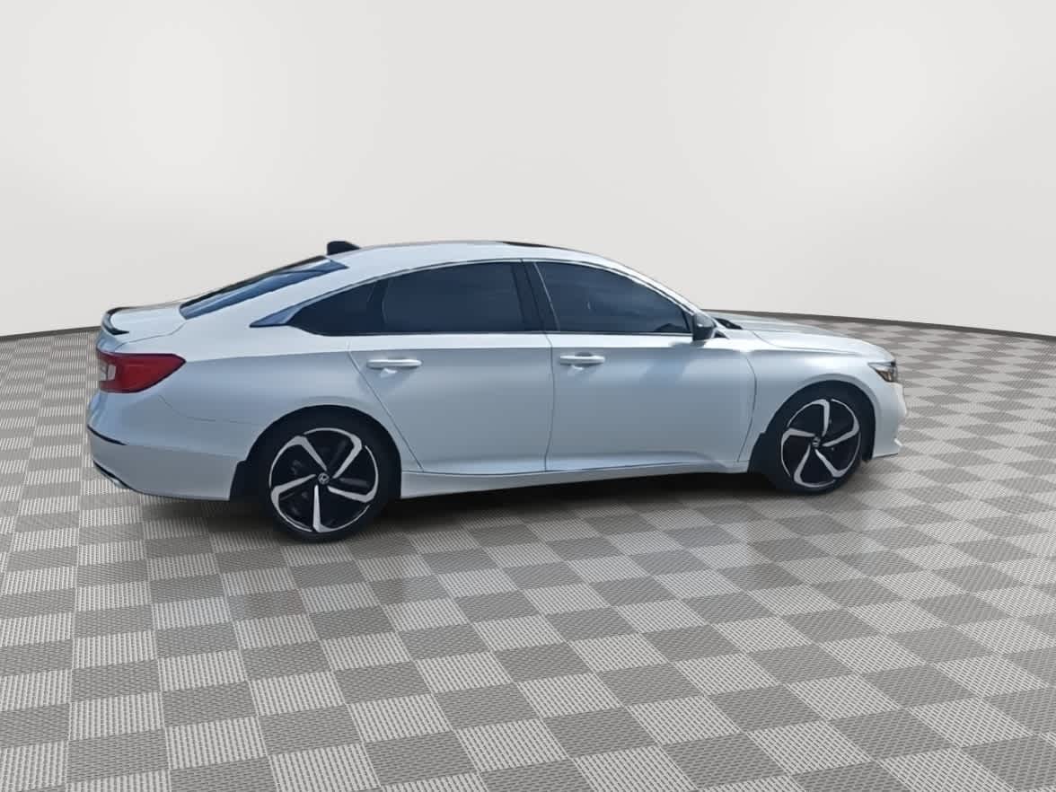 Thumbnail: 2022 Honda Accord - 9