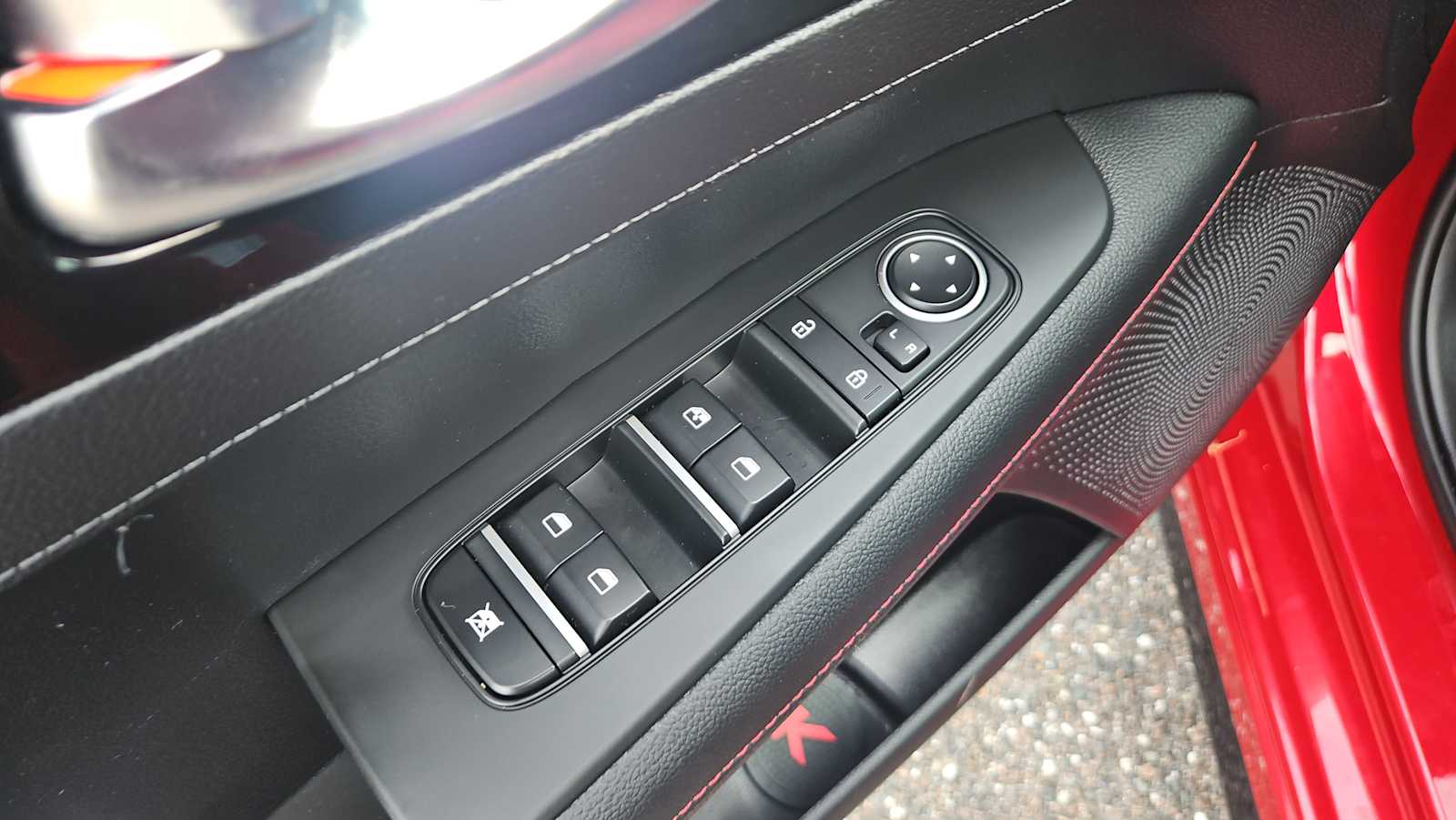 Thumbnail: 2022 Kia Forte - 15