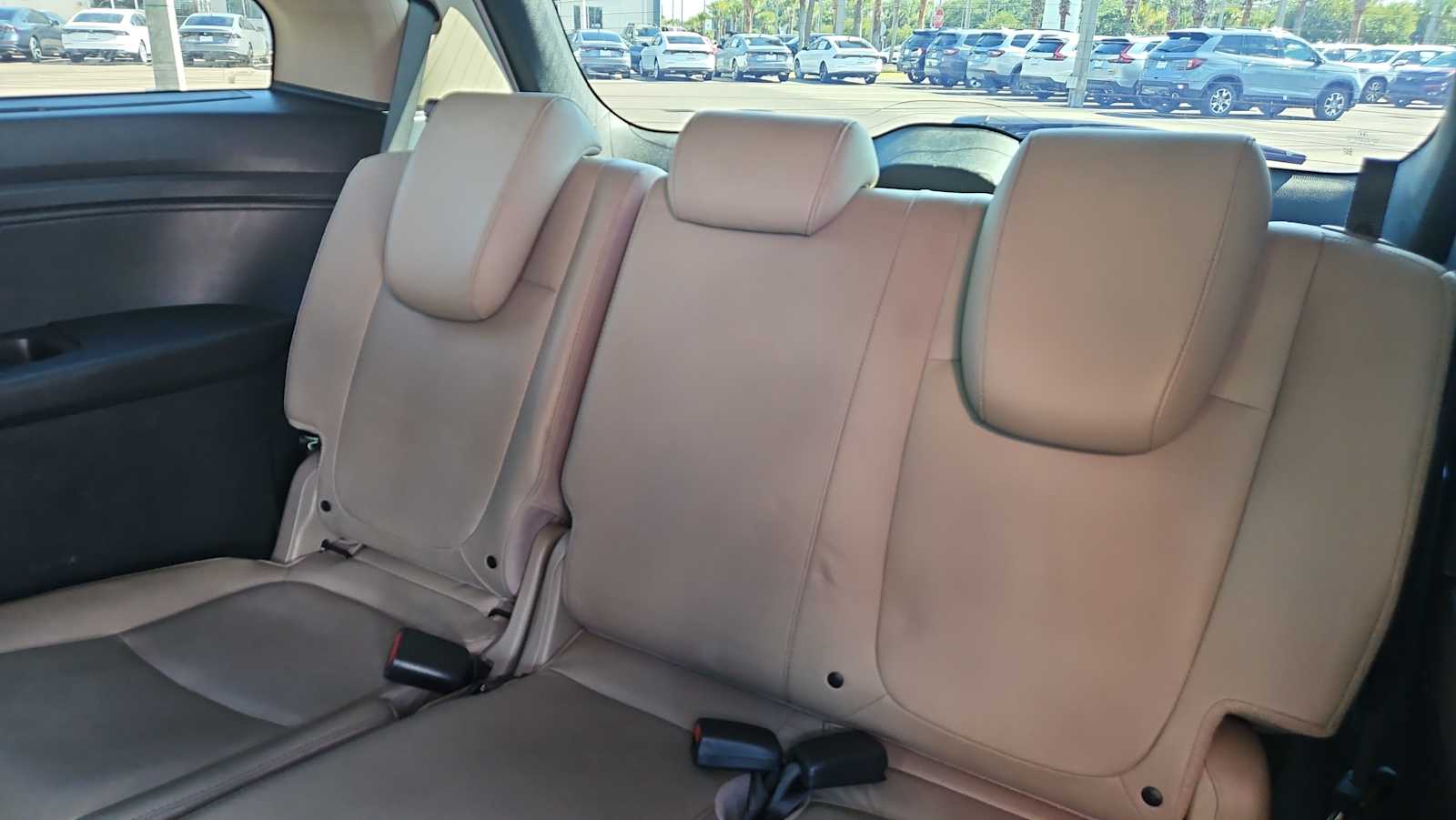 Thumbnail: 2021 Honda Odyssey - 26