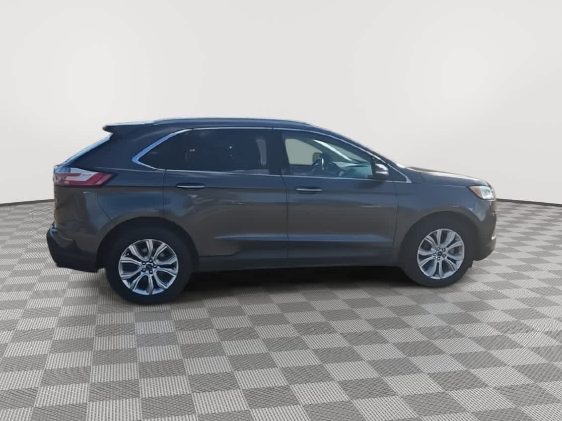 Thumbnail: 2020 Ford Edge - 9