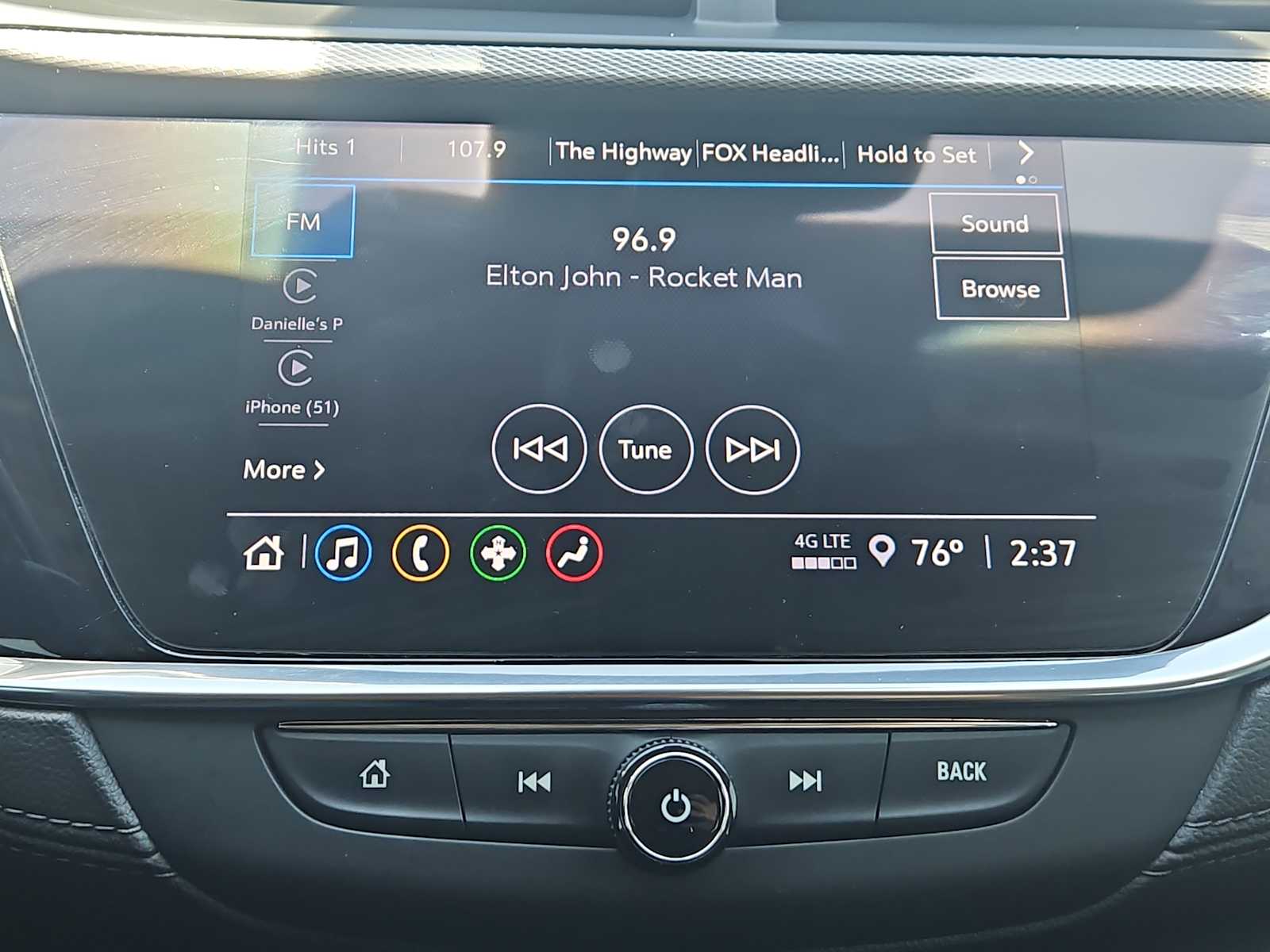 Thumbnail: 2022 Buick Encore GX - 12