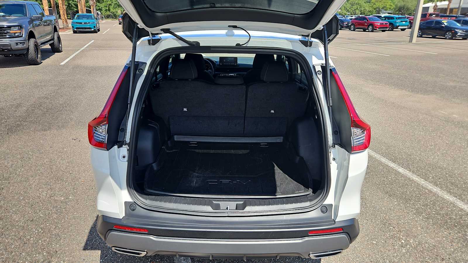 Thumbnail: 2023 Honda CR-V - 20