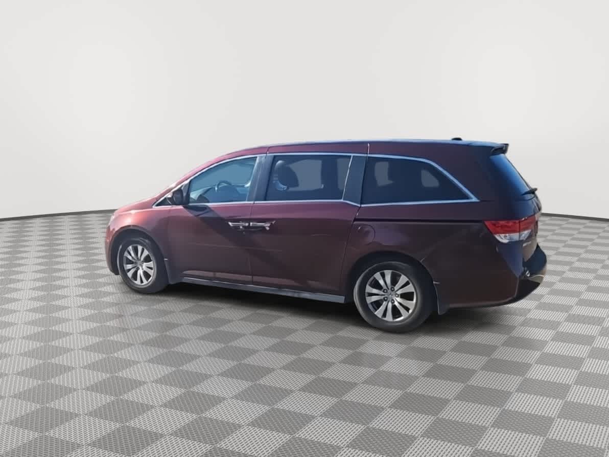 Thumbnail: 2016 Honda Odyssey - 6