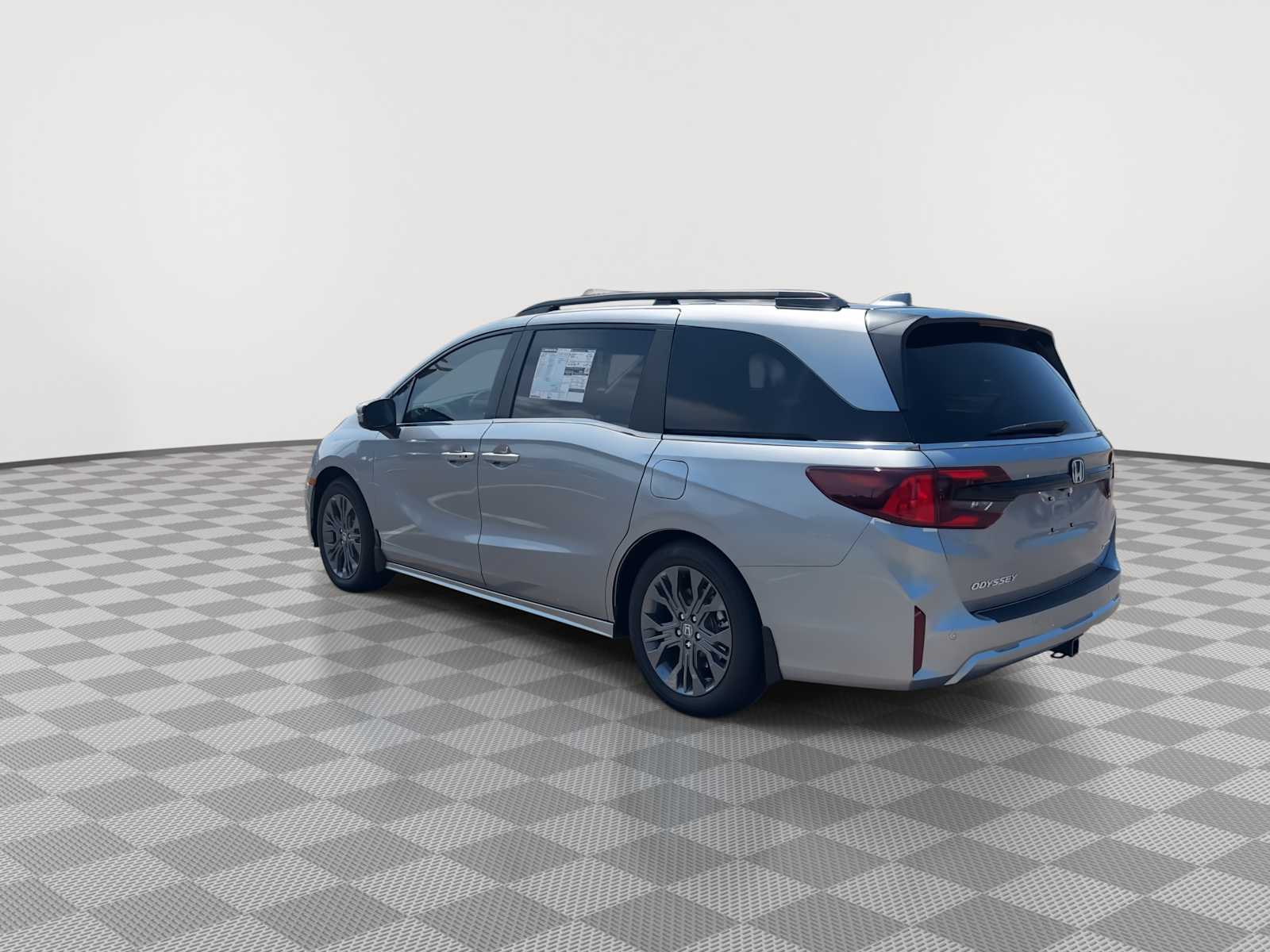 2026 Honda Odyssey Touring - Photo 6