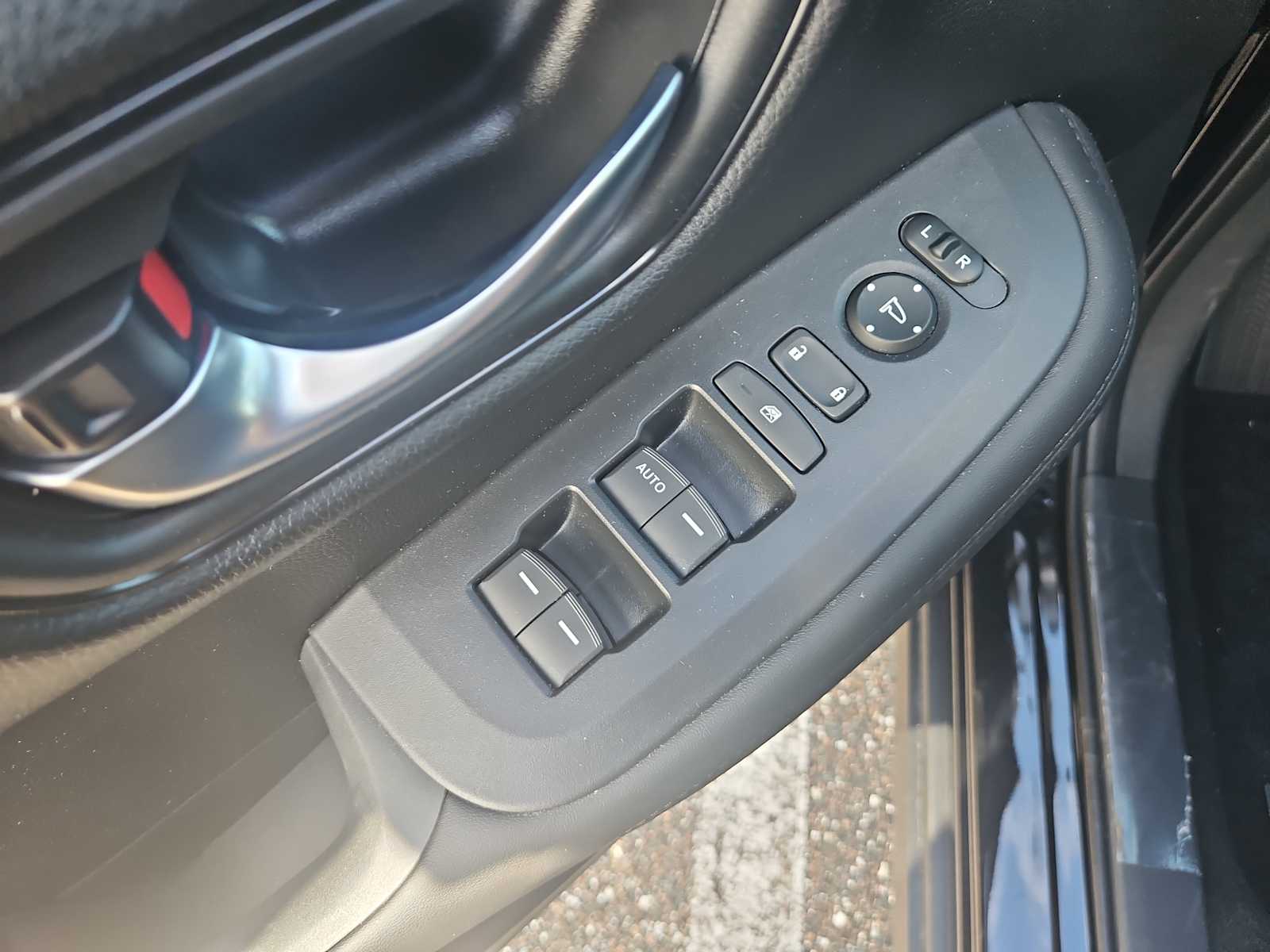 Thumbnail: 2026 Honda HR-V - 14