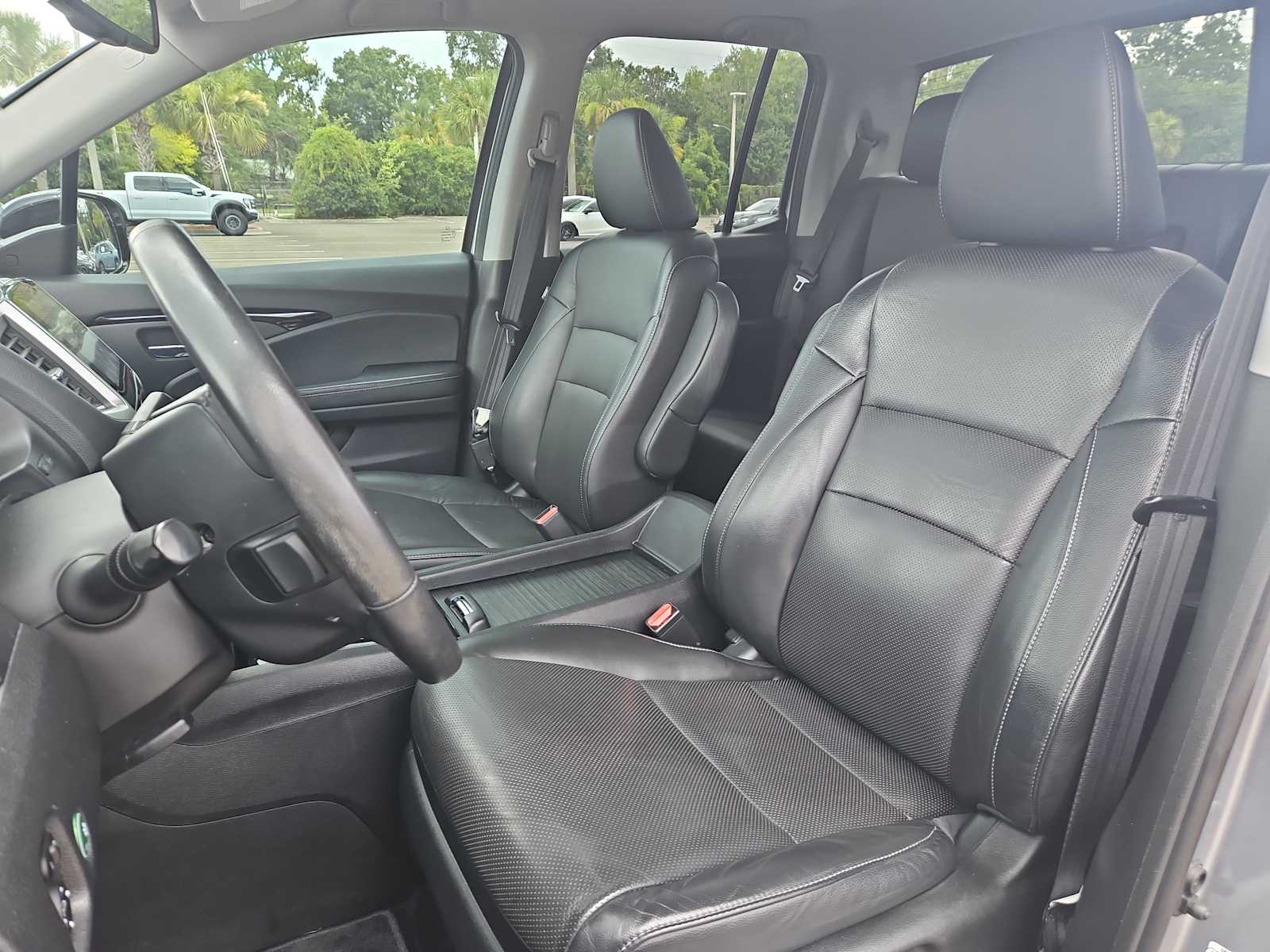 Thumbnail: 2019 Honda Ridgeline - 13