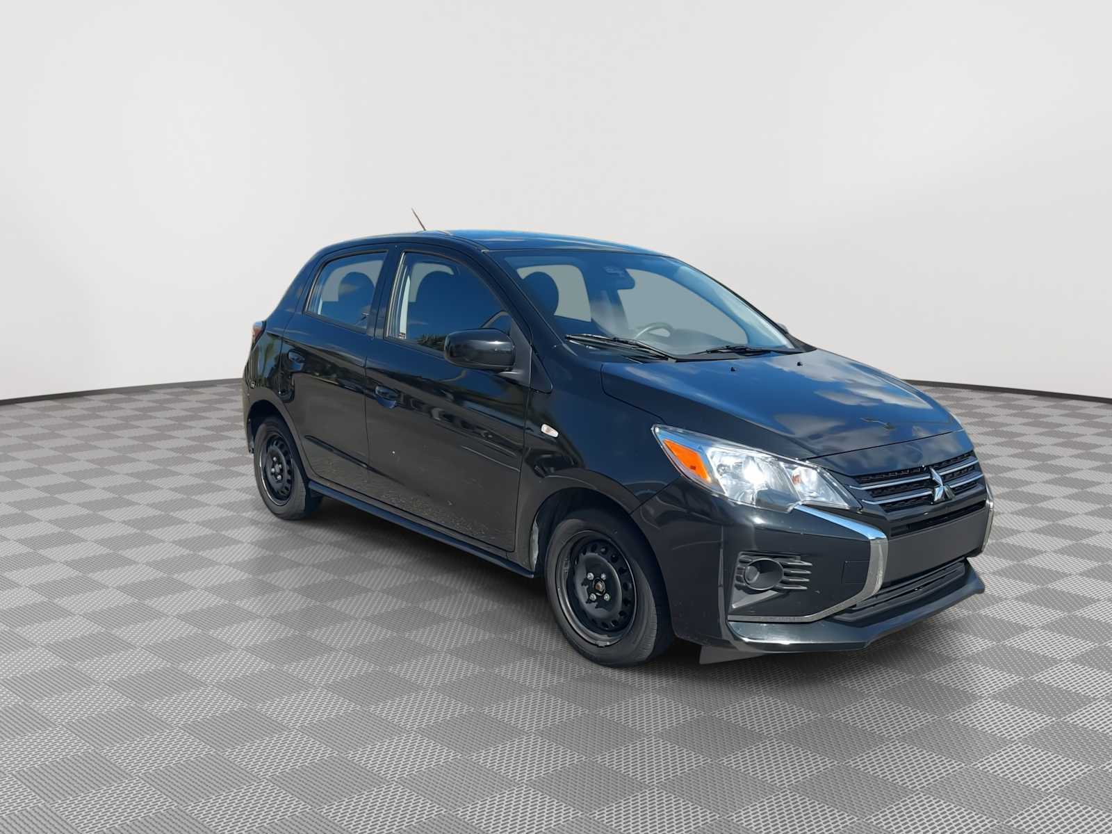 2022 Mitsubishi Mirage ES photo 2