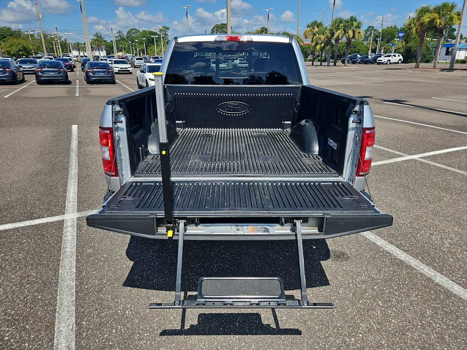 Thumbnail: 2019 Ford F-150 - 21