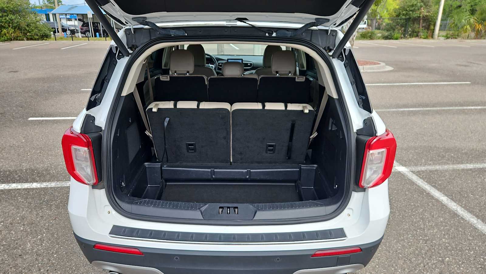 2023 Ford Explorer Limited - Photo 20