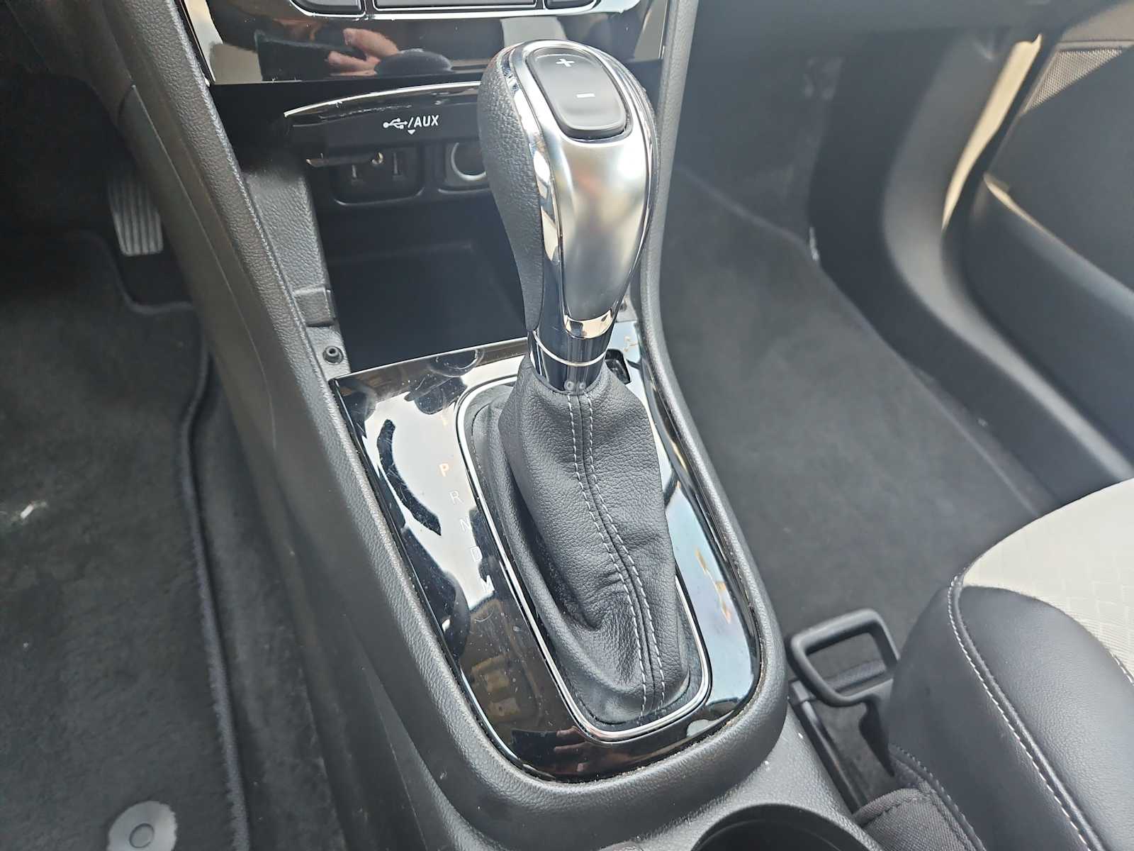 Thumbnail: 2020 Buick Encore - 21