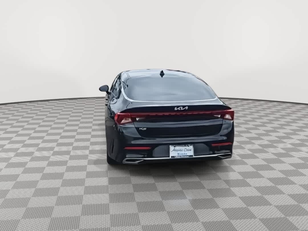 Thumbnail: 2022 Kia K5 - 7