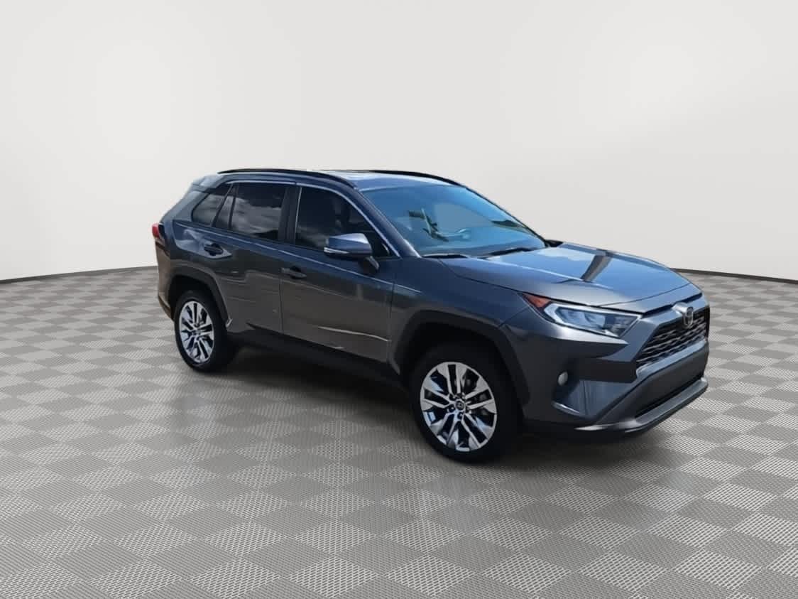 Thumbnail: 2021 Toyota RAV4 - 2