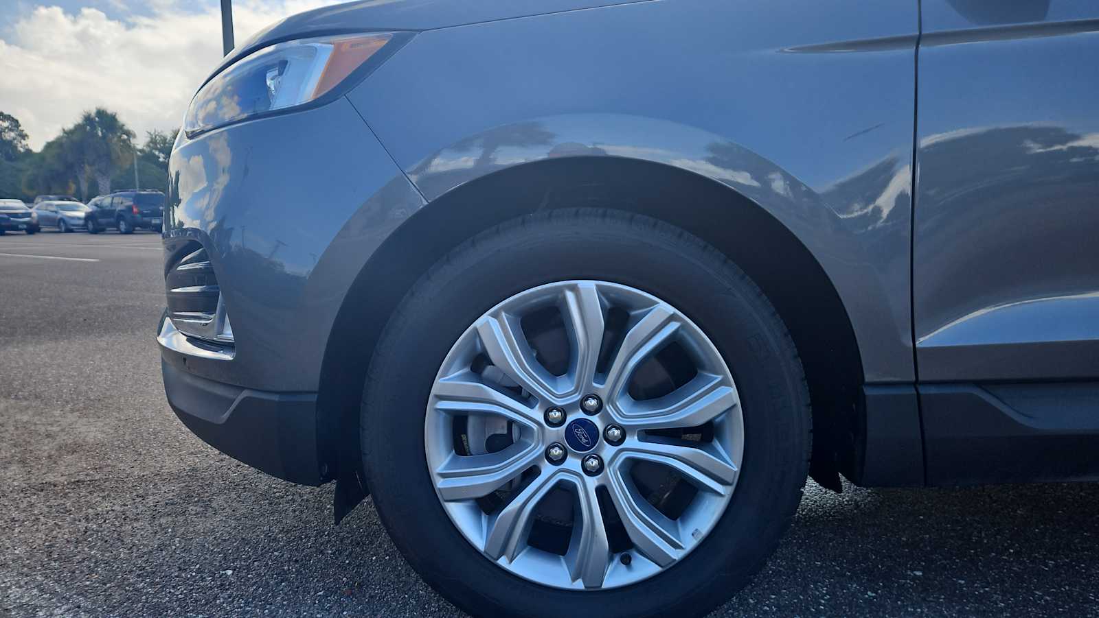 Thumbnail: 2022 Ford Edge - 18