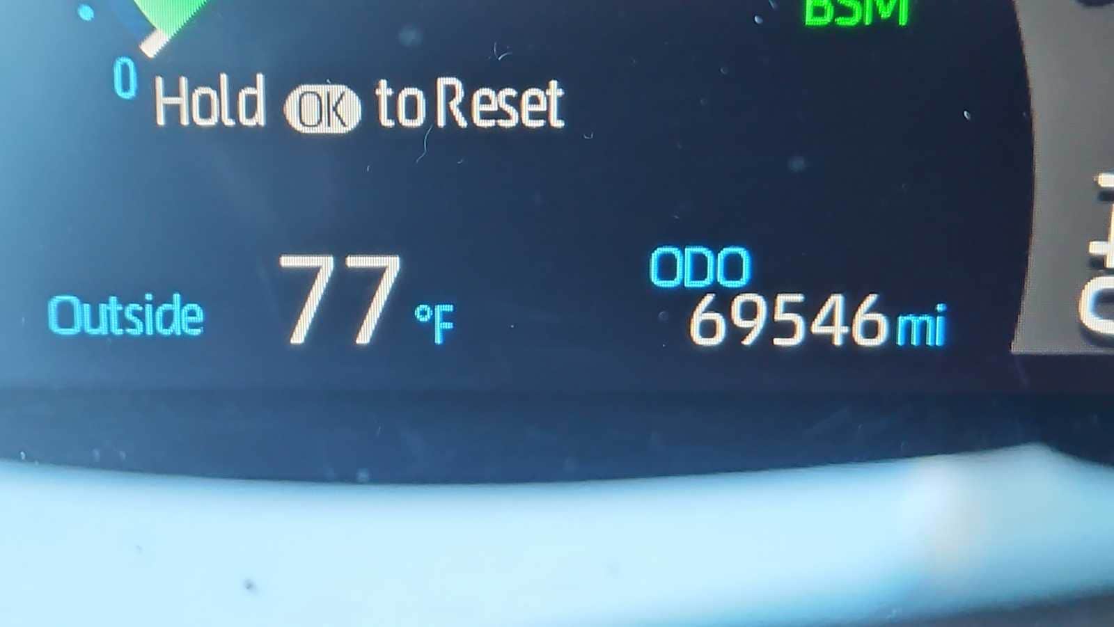 Thumbnail: 2022 Toyota RAV4 - 10