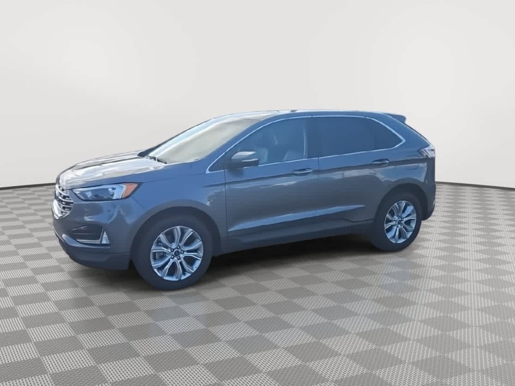 Used 2022 Ford Edge Titanium SUV
