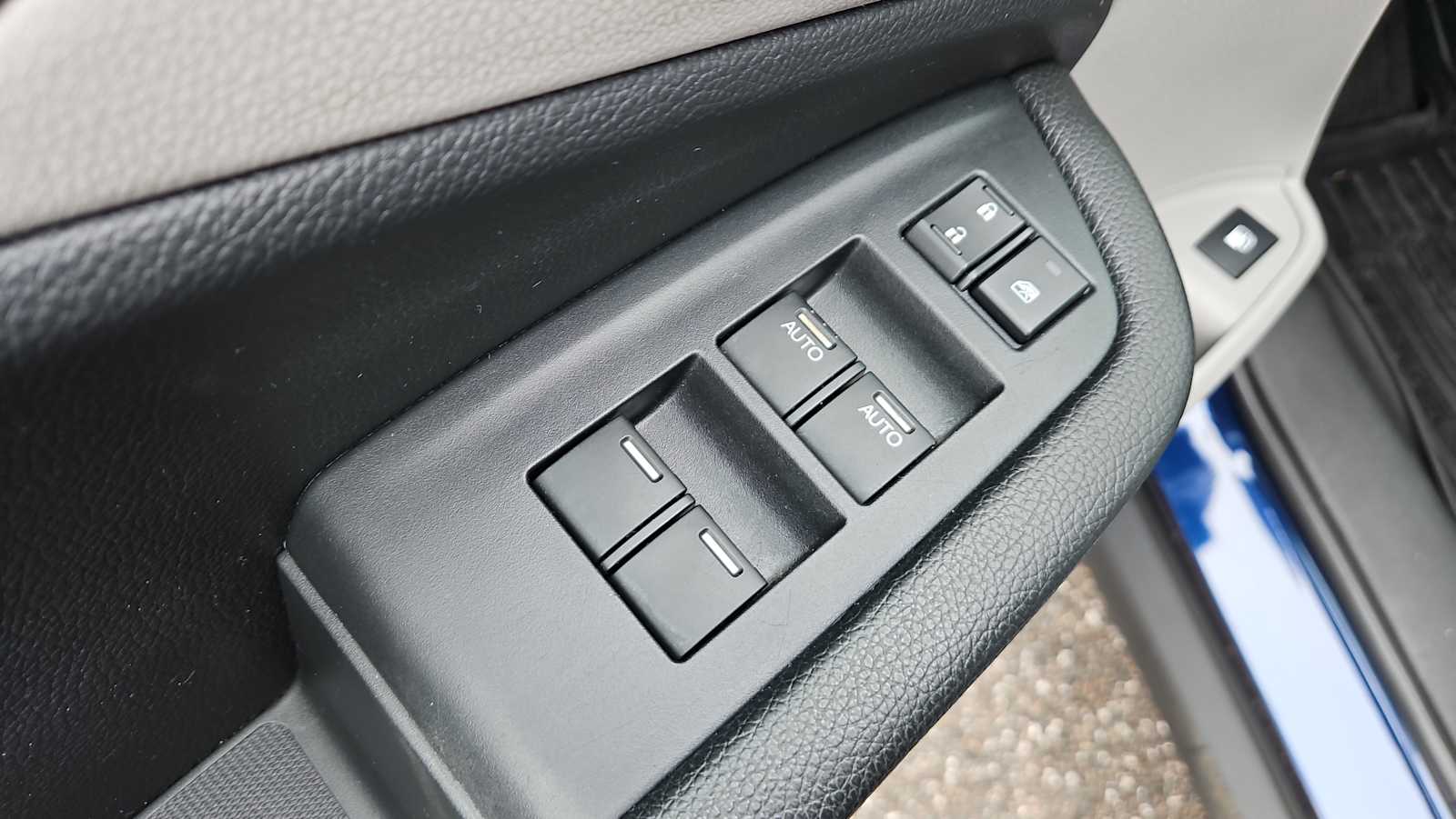 Thumbnail: 2020 Honda Ridgeline - 15