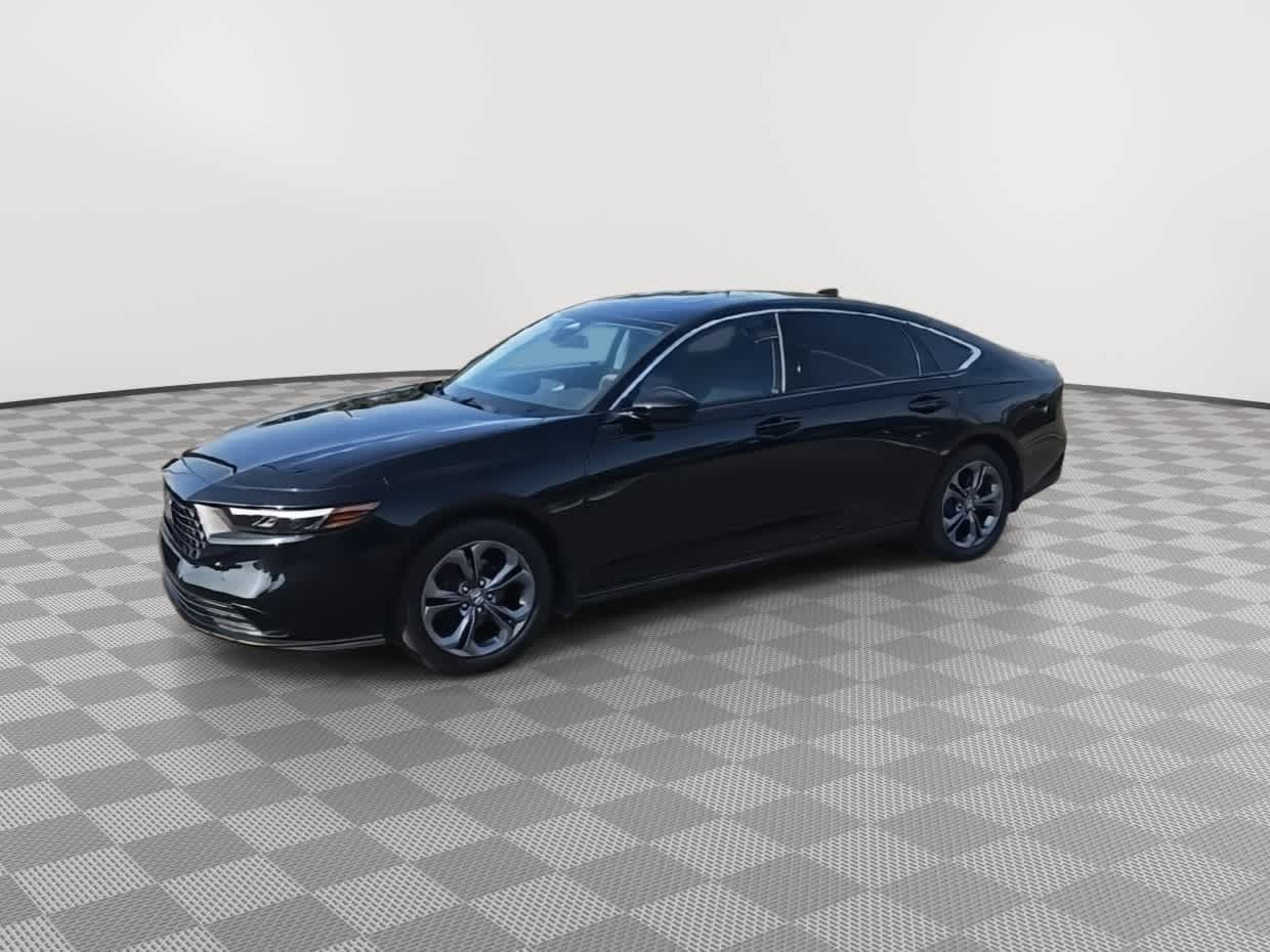 2023 Honda Accord EX photo 4