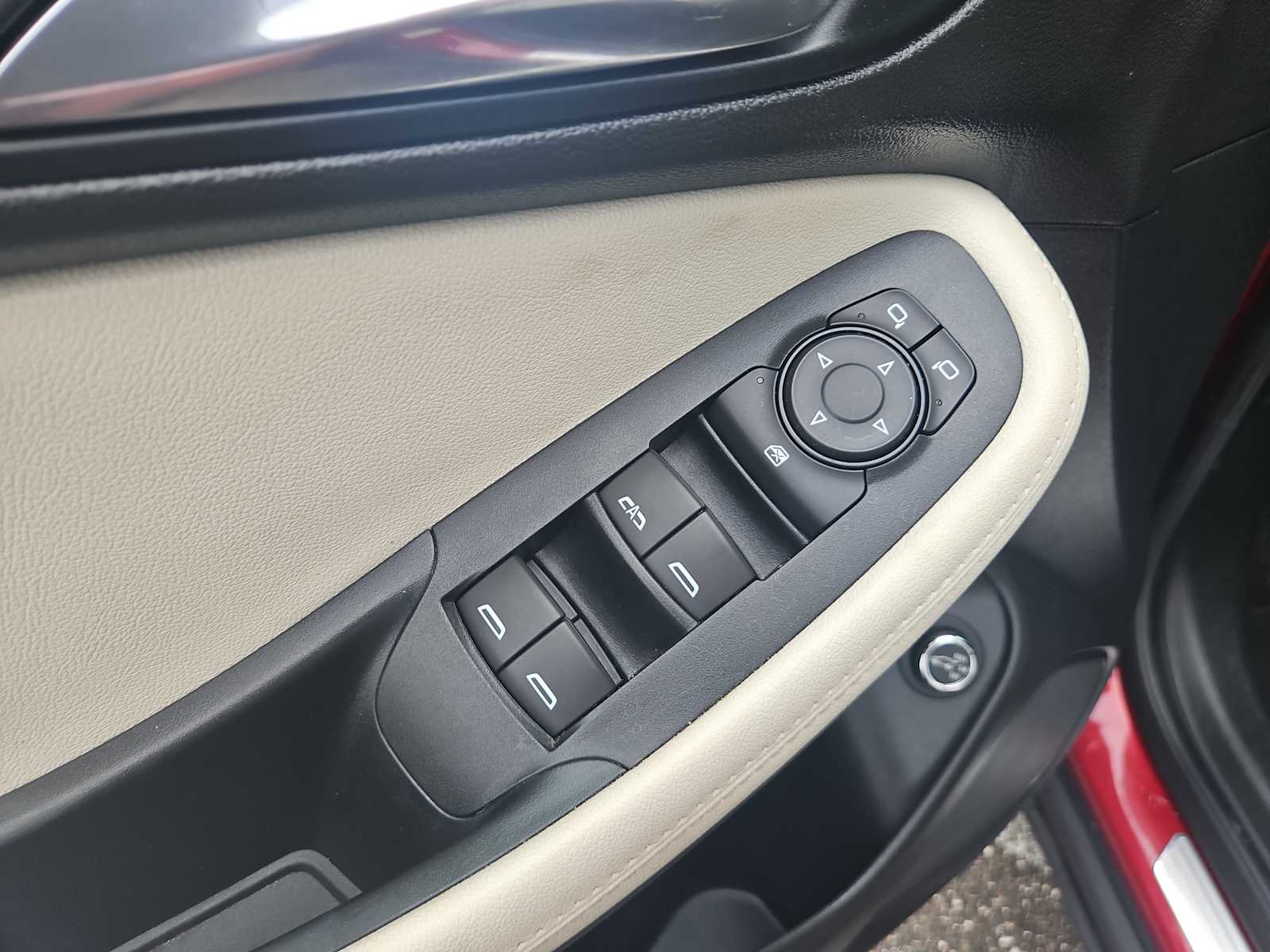 Thumbnail: 2021 Buick Encore GX - 15