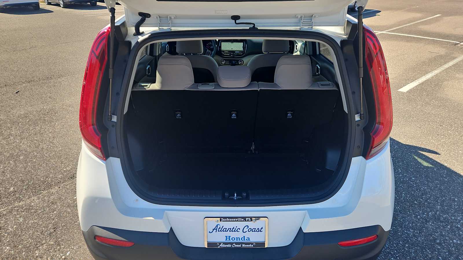 Thumbnail: 2022 Kia Soul - 20