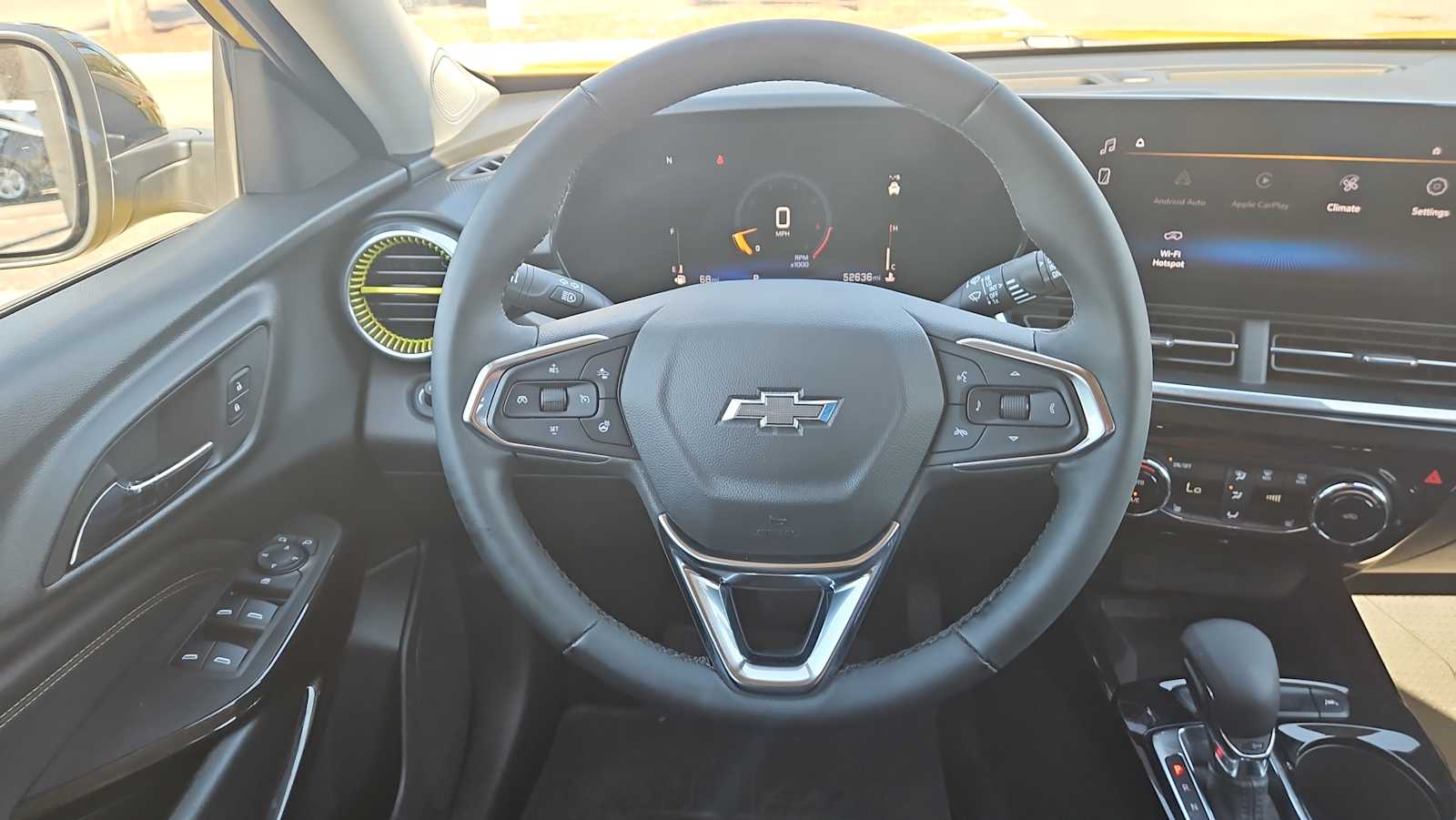 Thumbnail: 2024 Chevrolet Trax - 11