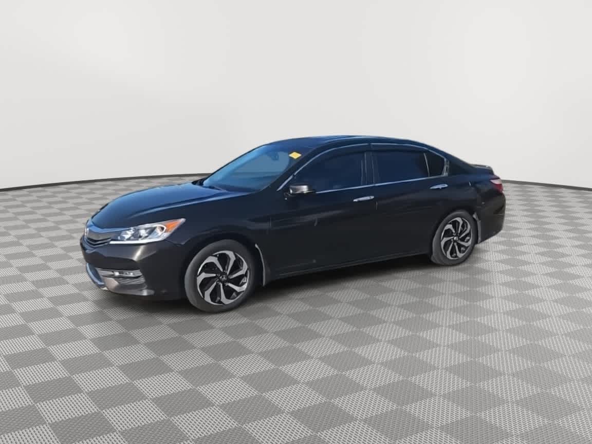 Thumbnail: 2017 Honda Accord - 4