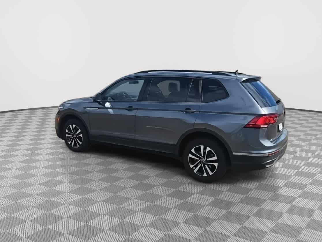Thumbnail: 2022 Volkswagen Tiguan - 6
