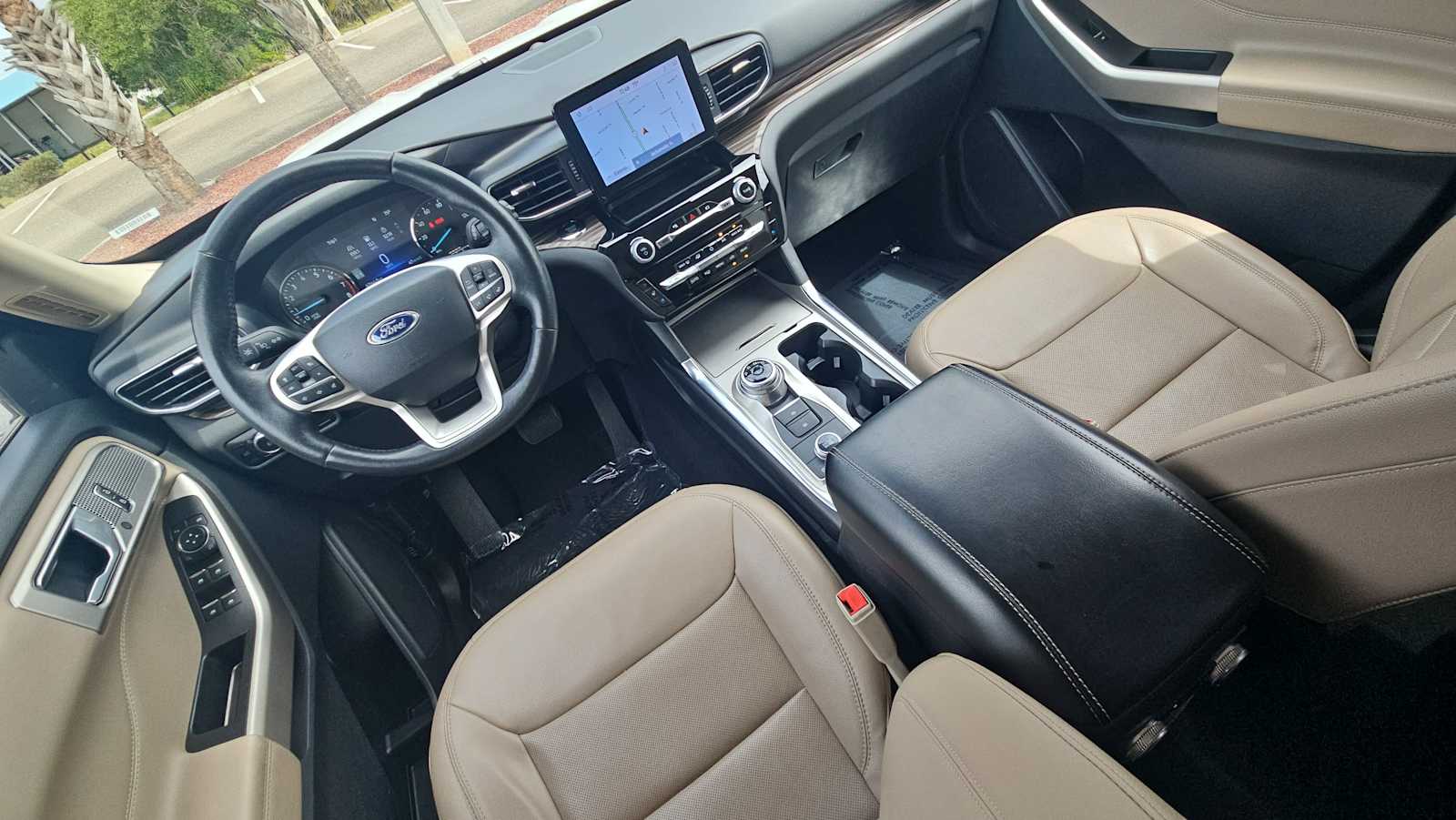 2023 Ford Explorer Limited - Photo 23