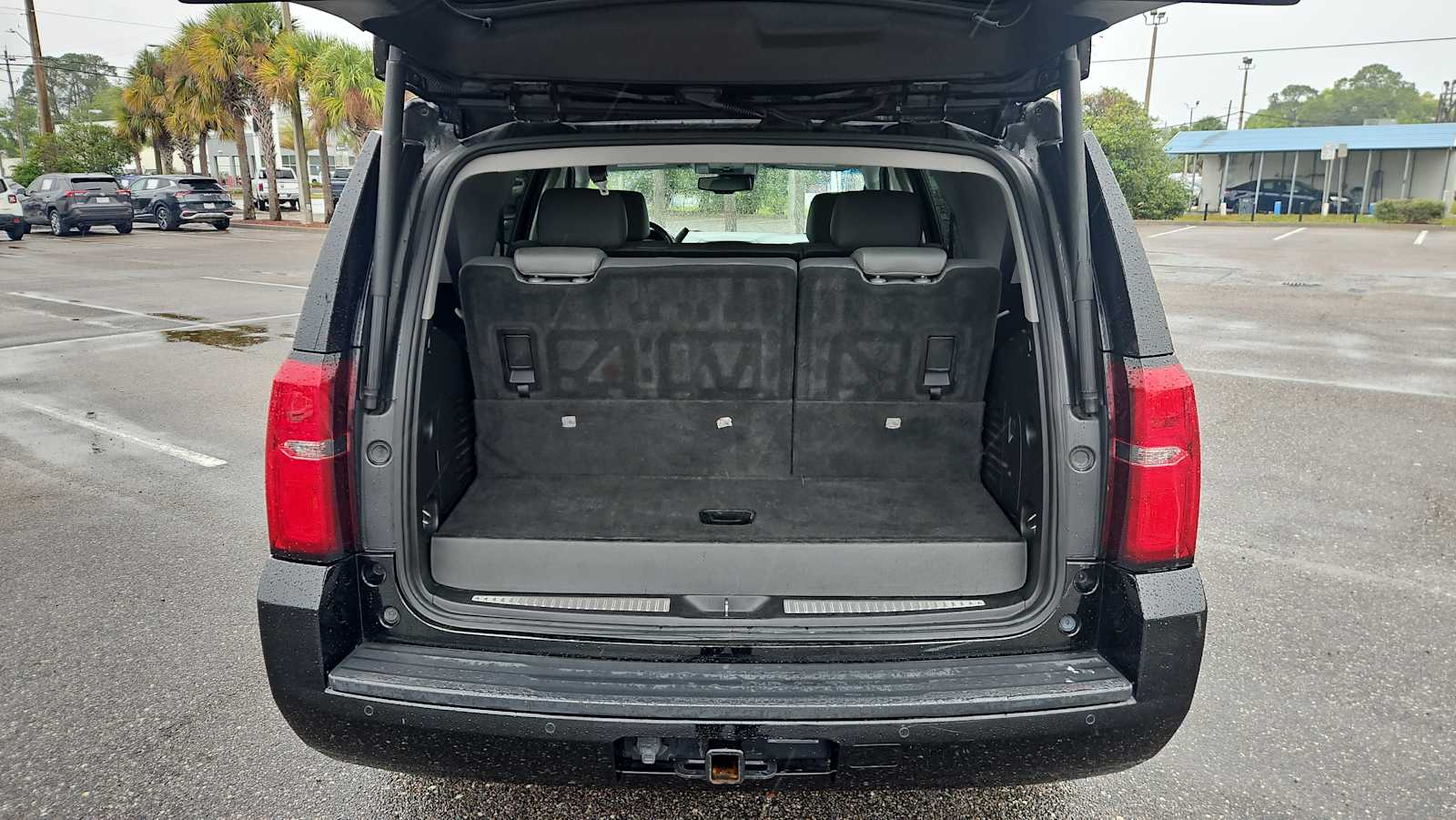 Thumbnail: 2019 Chevrolet Tahoe - 20