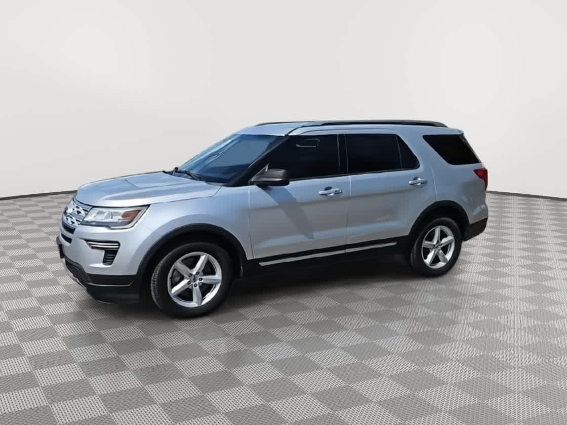Thumbnail: 2019 Ford Explorer - 4